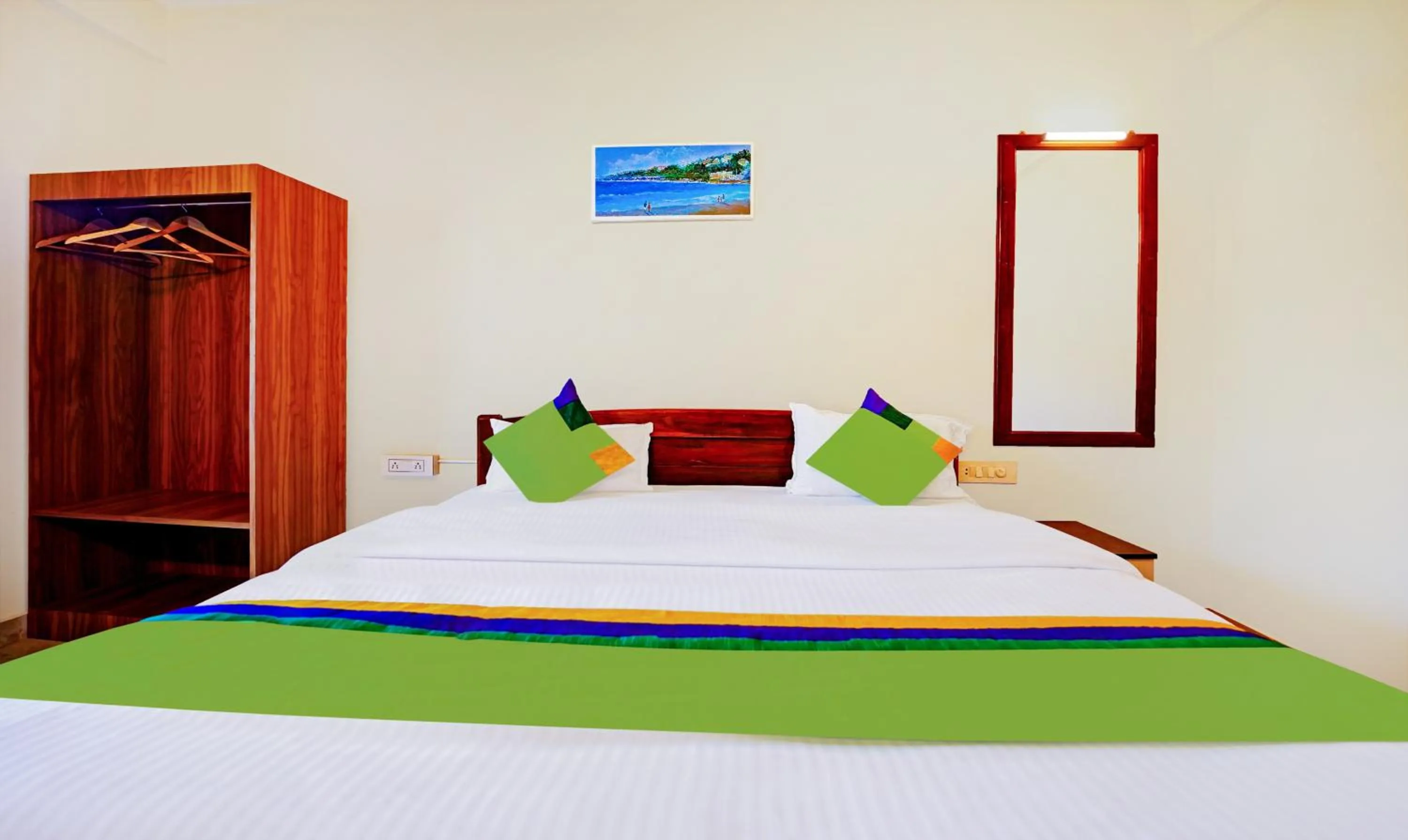 Bedroom, Bed in Treebo SS Residency With Mountain View