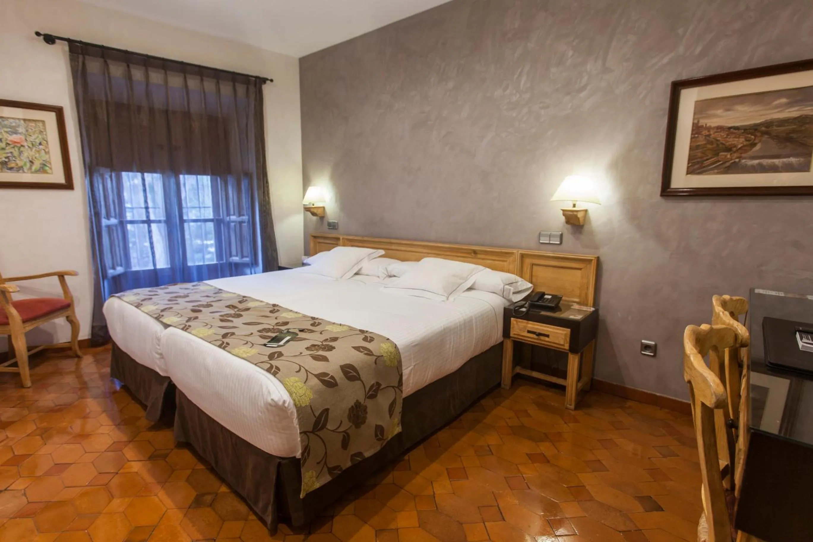 Bed in Pintor El Greco