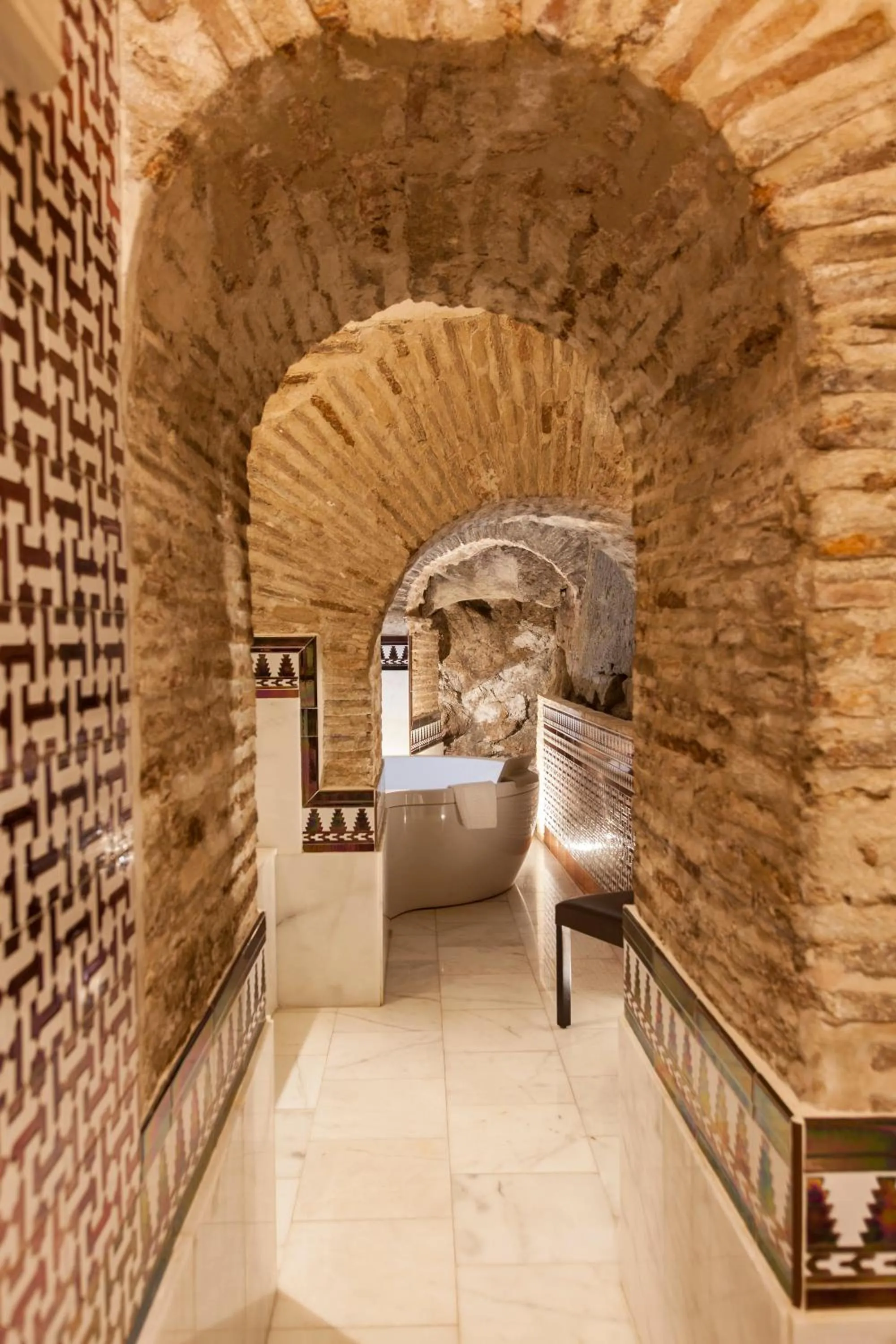 Bathroom, Bed in Pintor El Greco