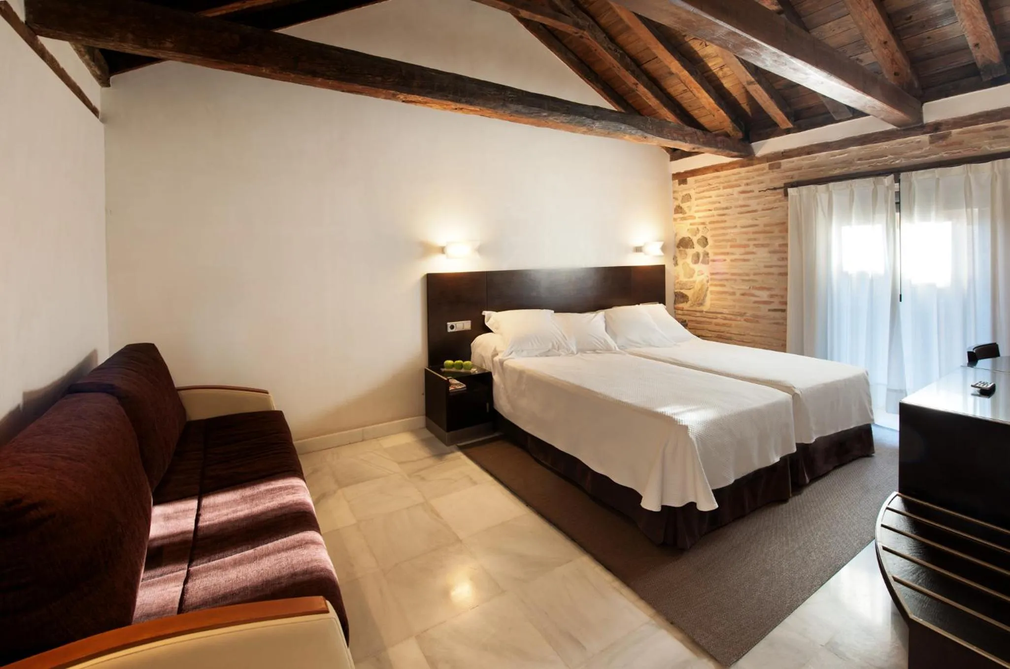 Bed in Pintor El Greco