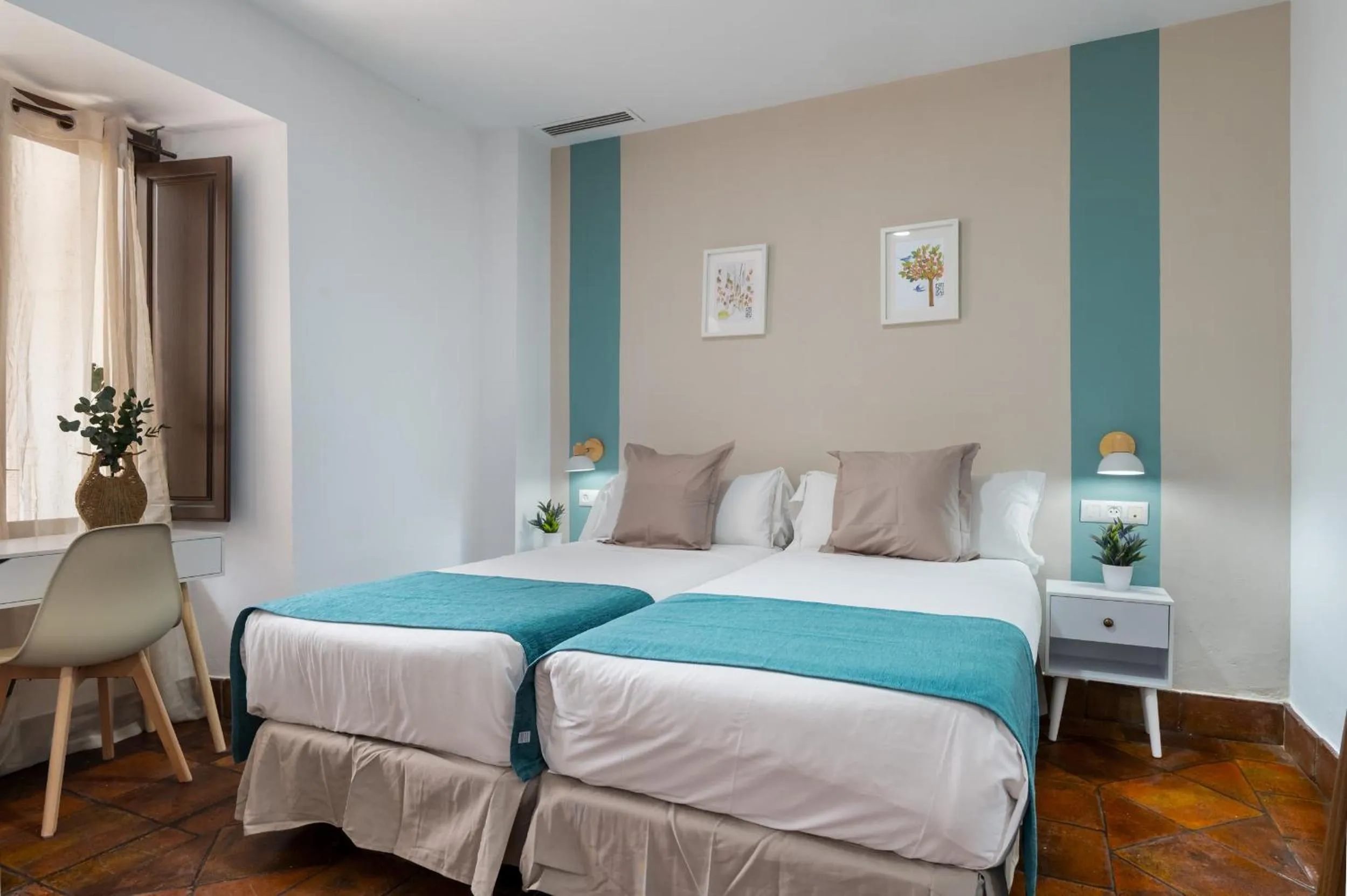 Photo of the whole room, Bed in Hotel Boutique Puerta del Rincón