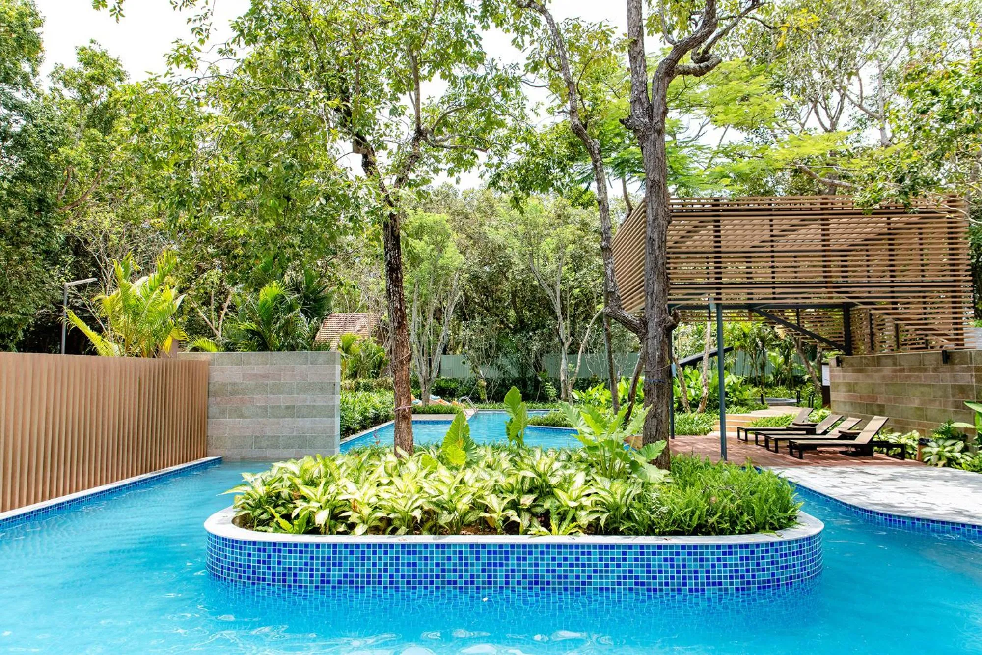 Swimming pool in Minera Hot Springs Binh Chau