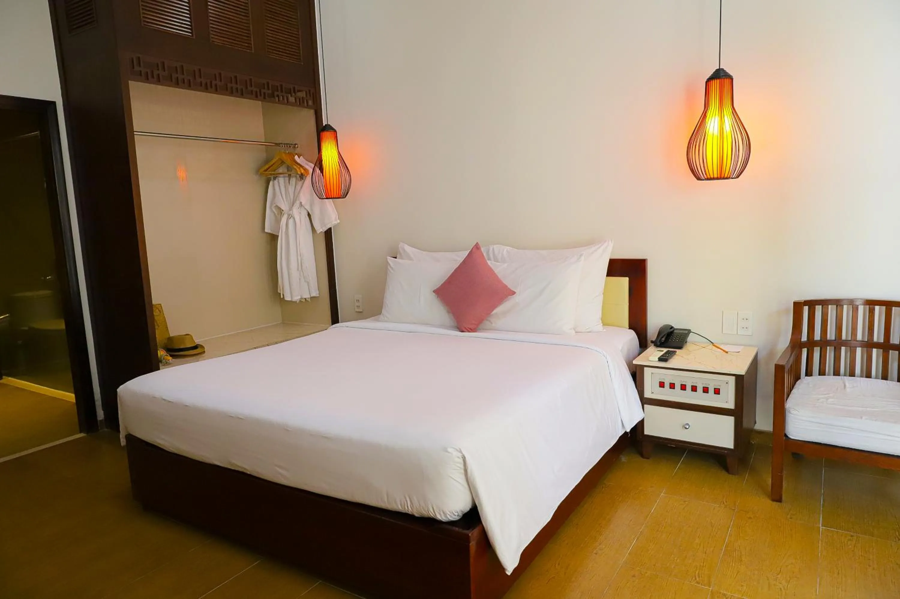 Bedroom, Bed in Minera Hot Springs Binh Chau