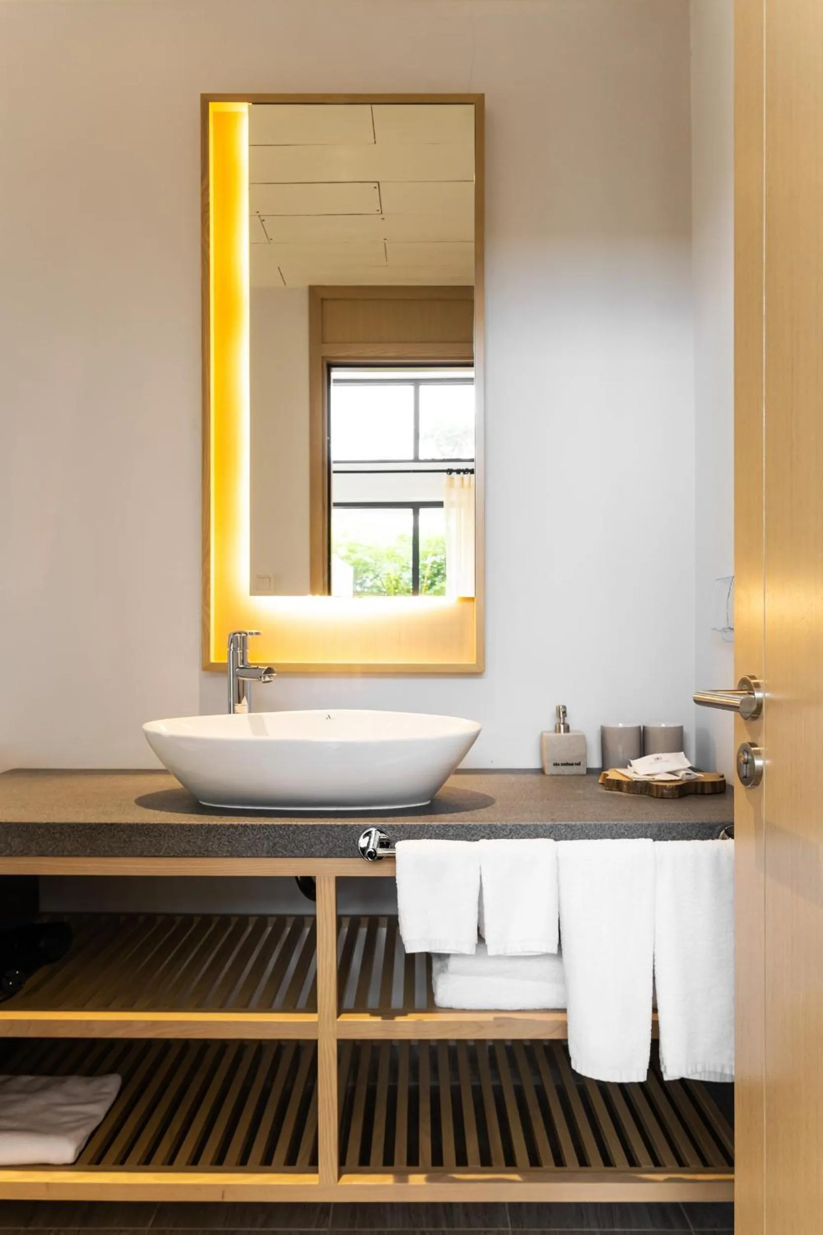 Bathroom in Minera Hot Springs Binh Chau