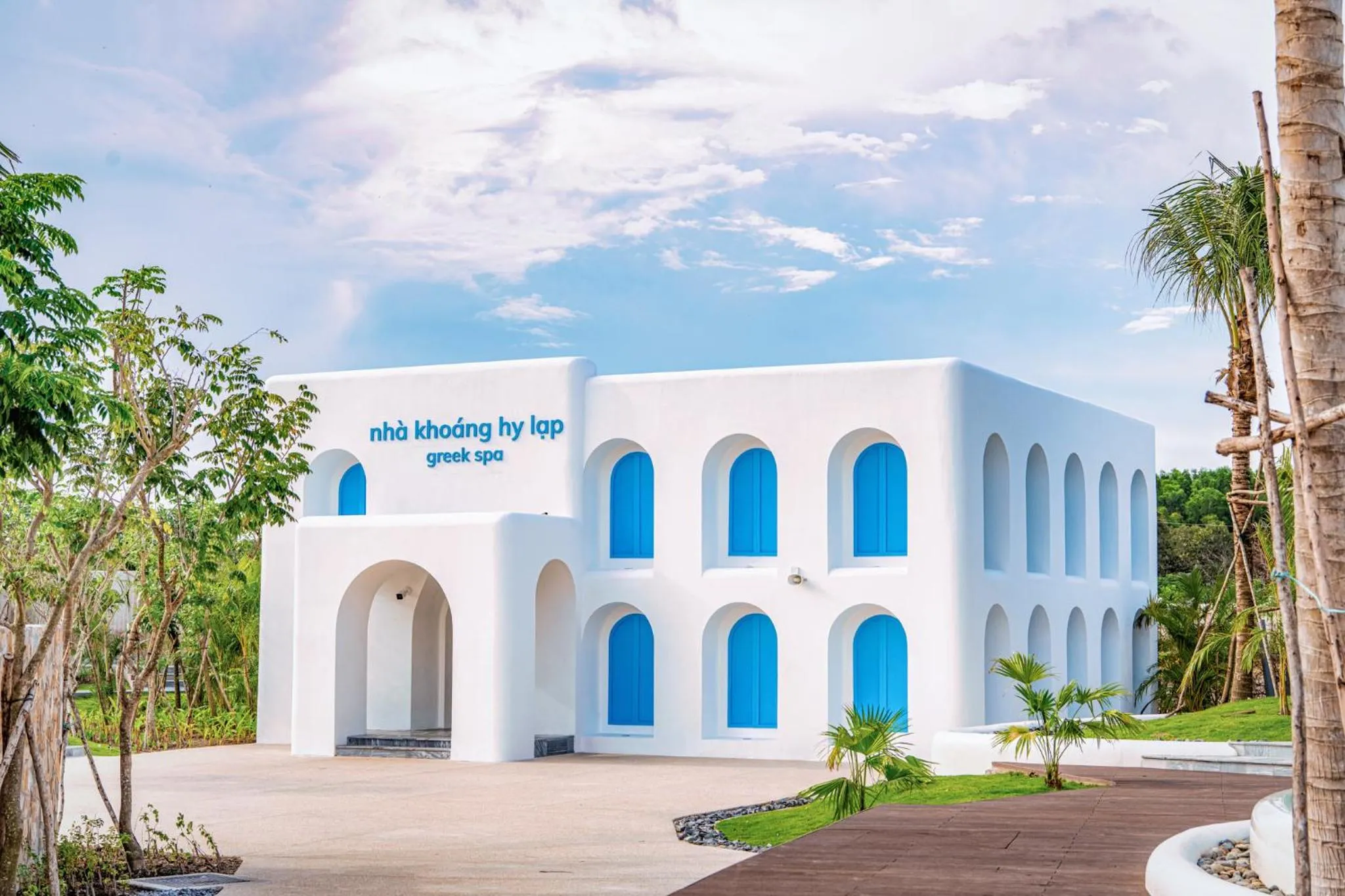 Hot Spring Bath in Minera Hot Springs Binh Chau