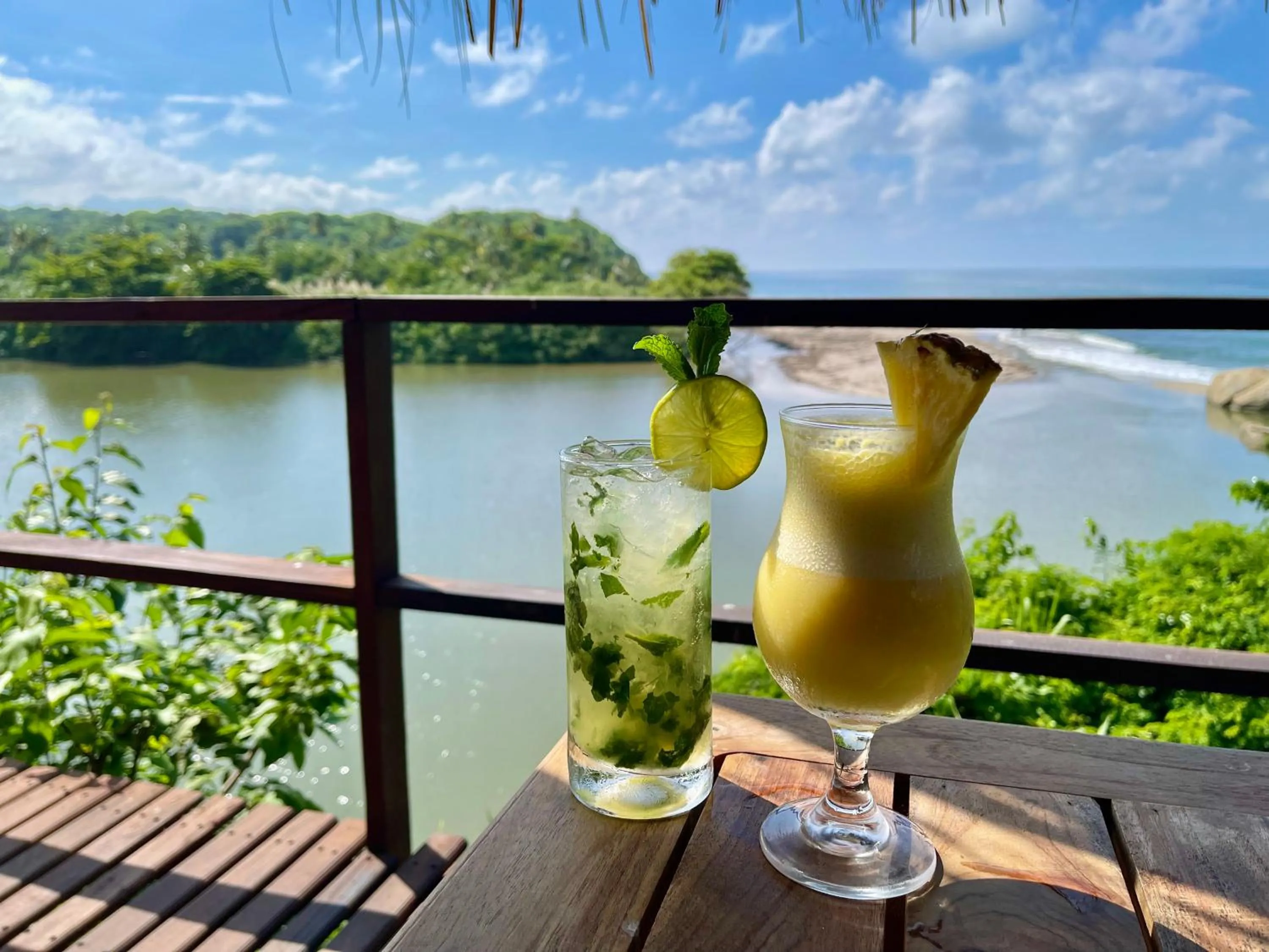 room service in Finca Barlovento Maloka, Tayrona Park