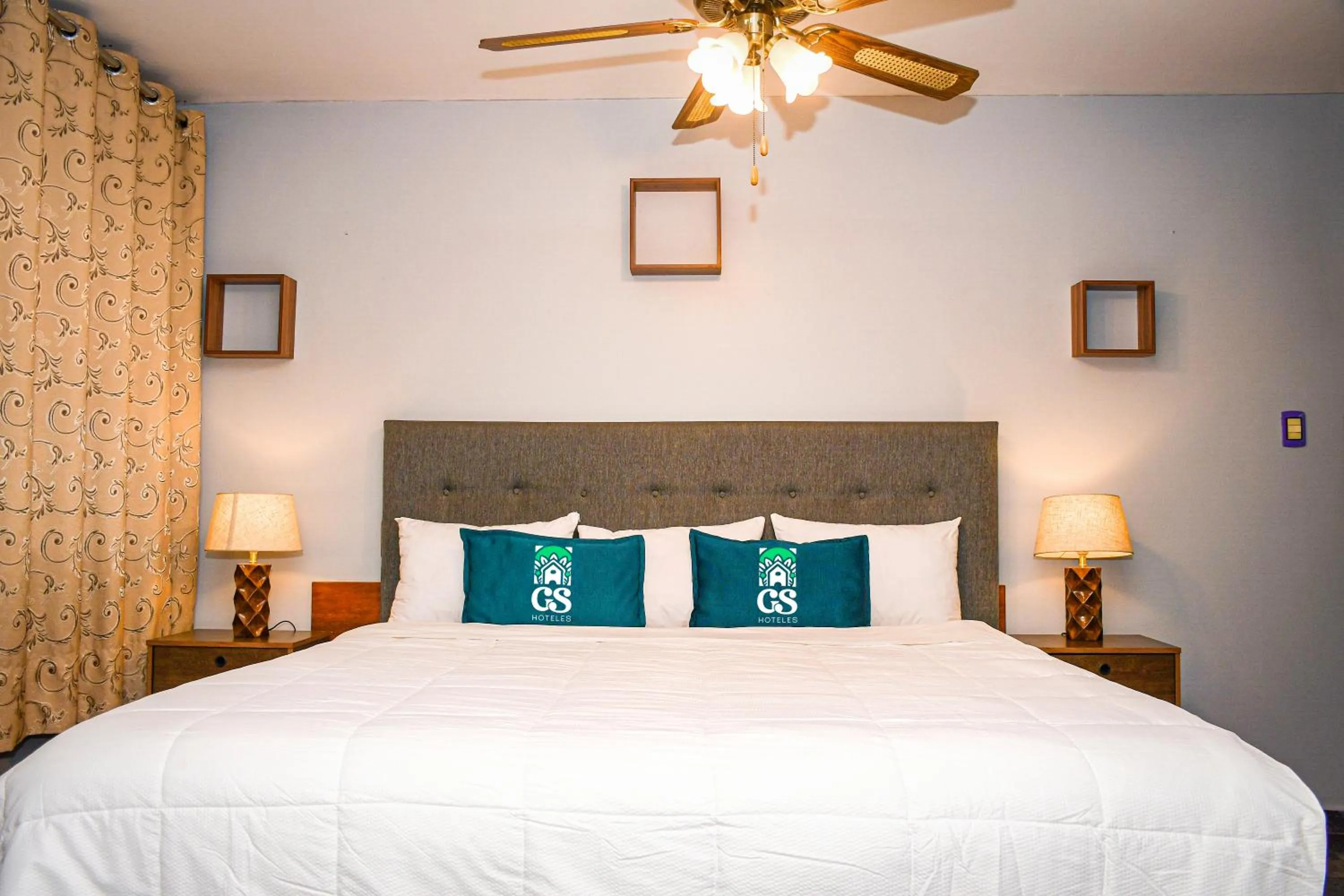 Bed in GS Hoteles- Callao