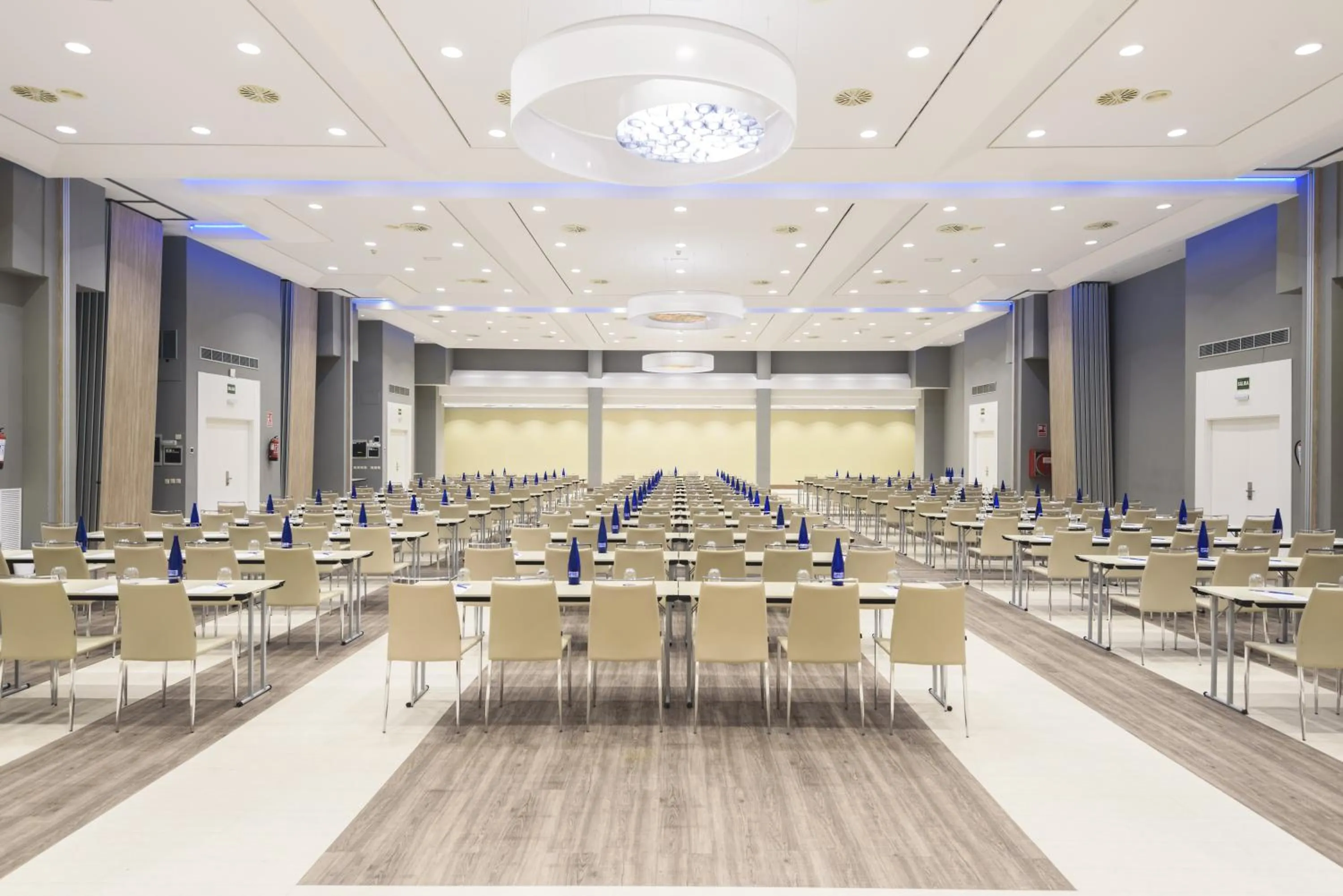 Meeting/conference room in Hotel Guadalajara & Conference Center Affiliated by Meliá