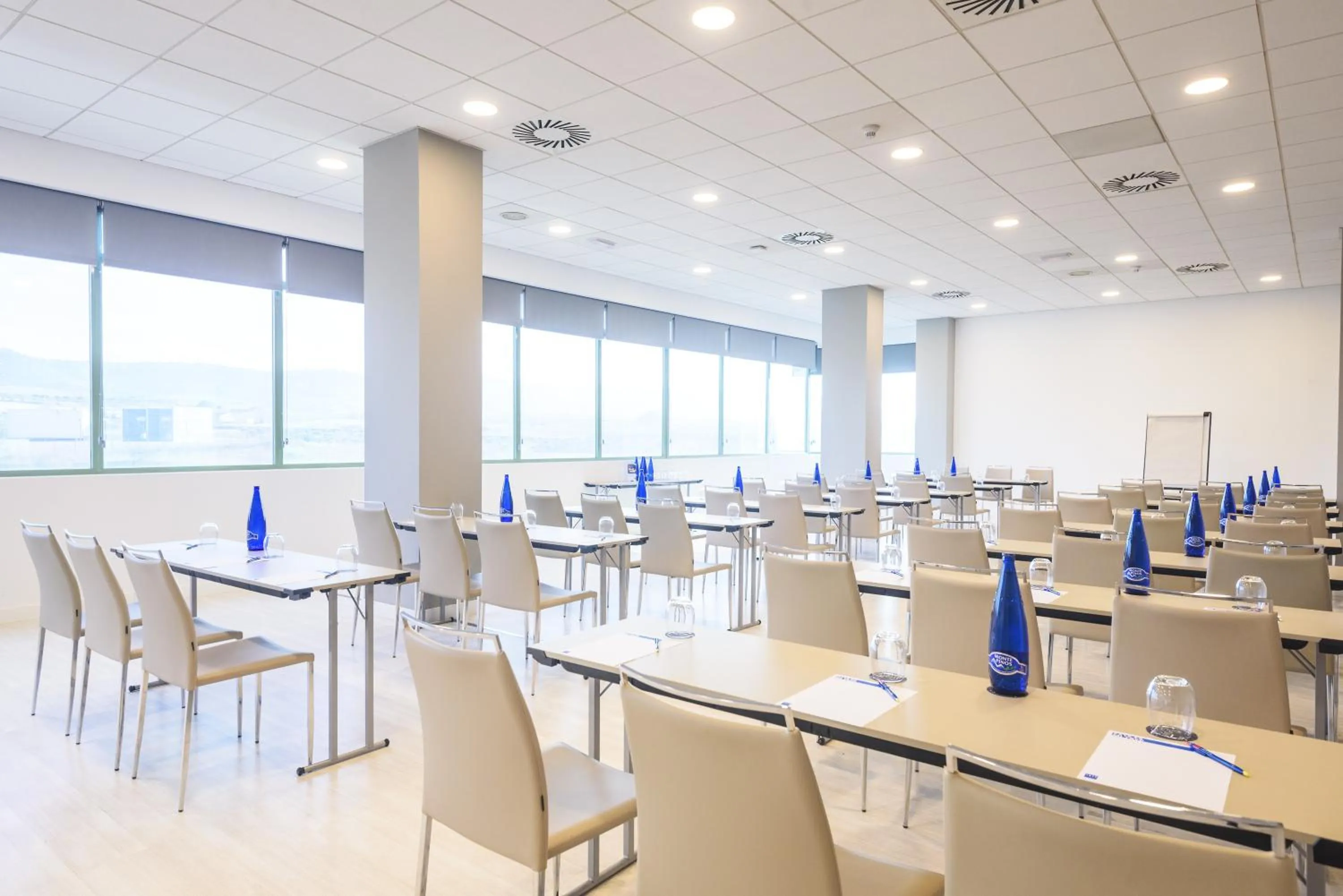 Meeting/conference room in Hotel Guadalajara & Conference Center Affiliated by Meliá