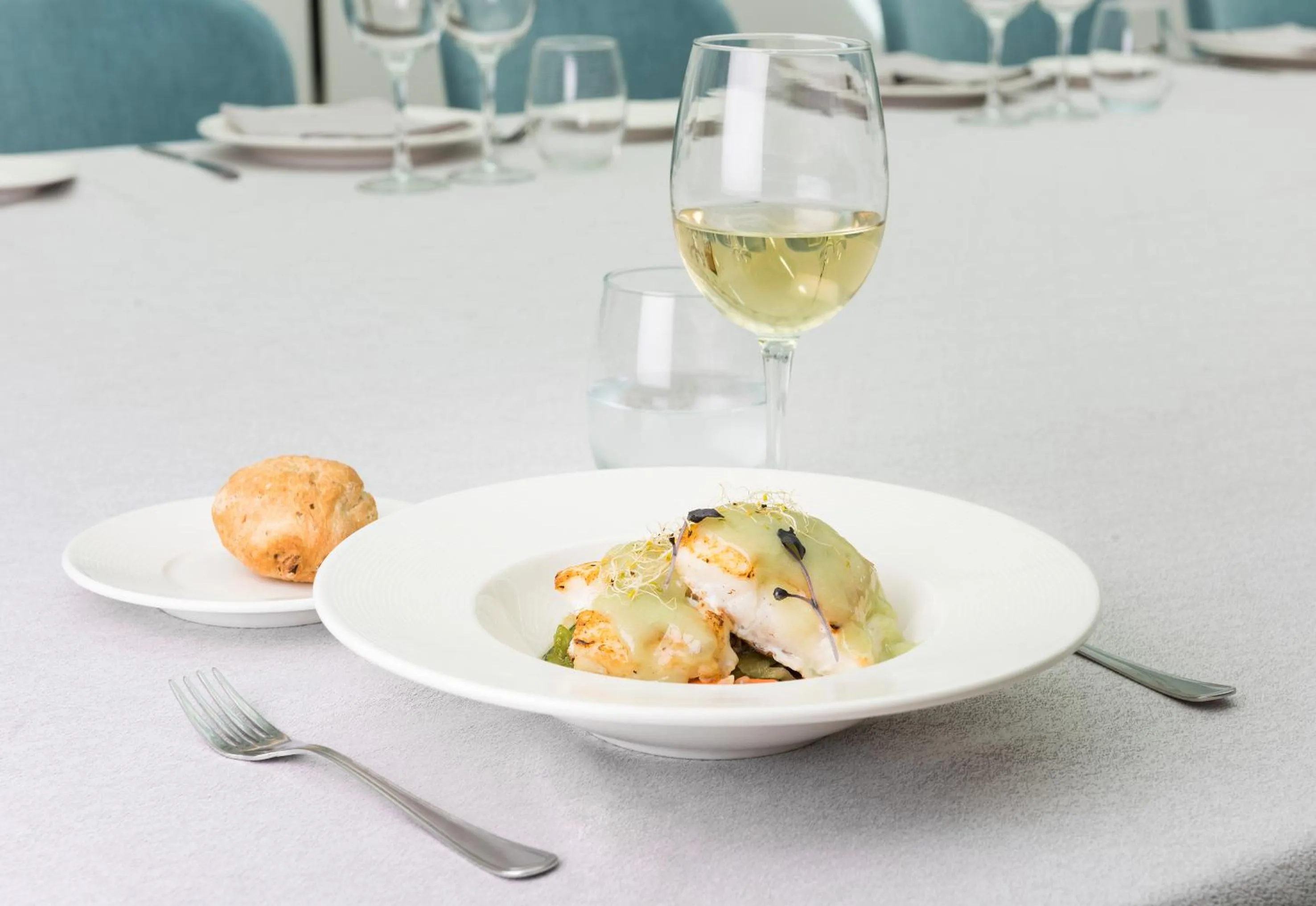 Food and drinks in Hotel Guadalajara & Conference Center Affiliated by Meliá