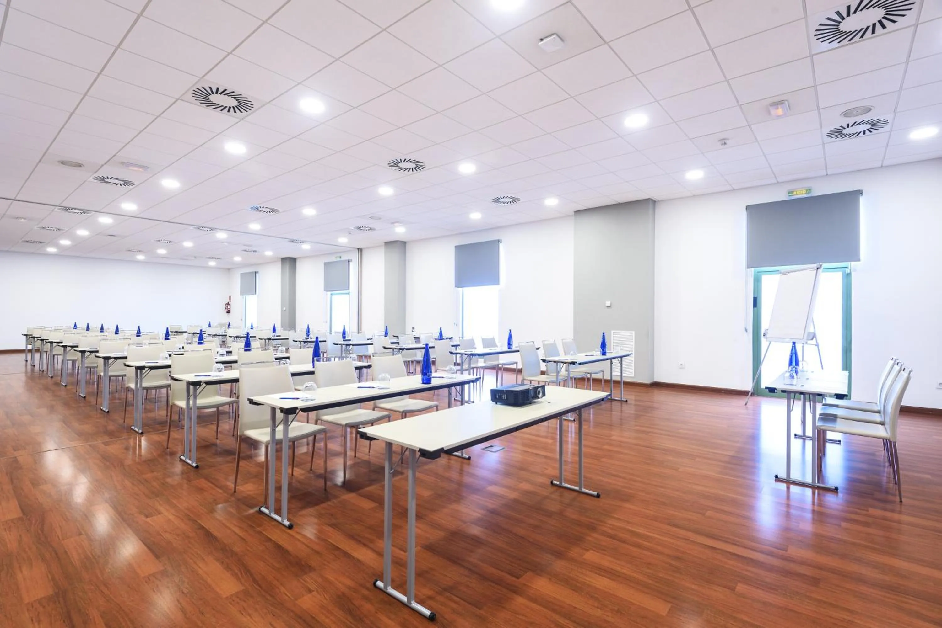 Meeting/conference room in Hotel Guadalajara & Conference Center Affiliated by Meliá