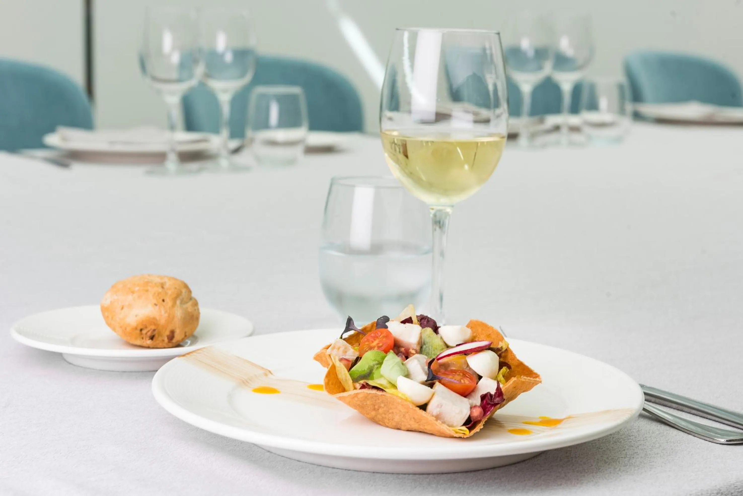 Food and drinks in Hotel Guadalajara & Conference Center Affiliated by Meliá