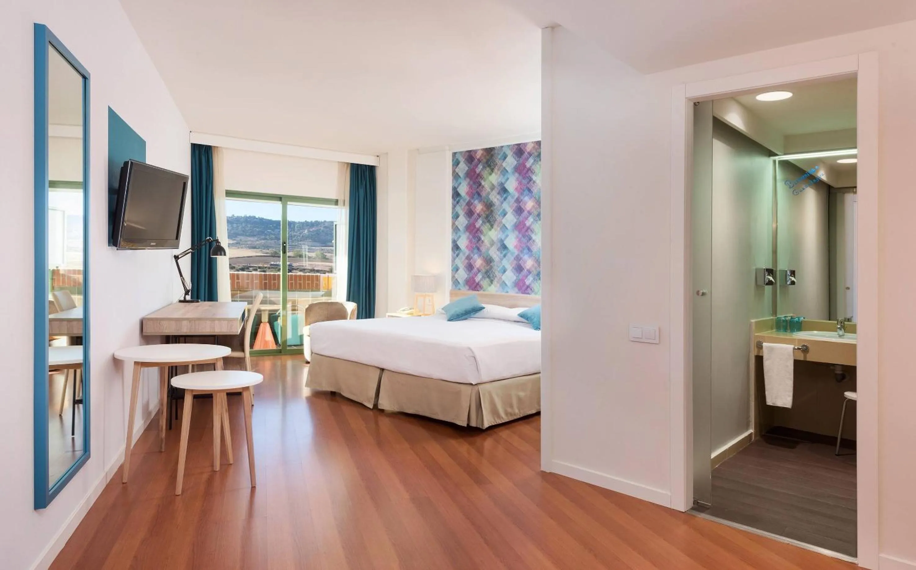 Bed in Hotel Guadalajara & Conference Center Affiliated by Meliá