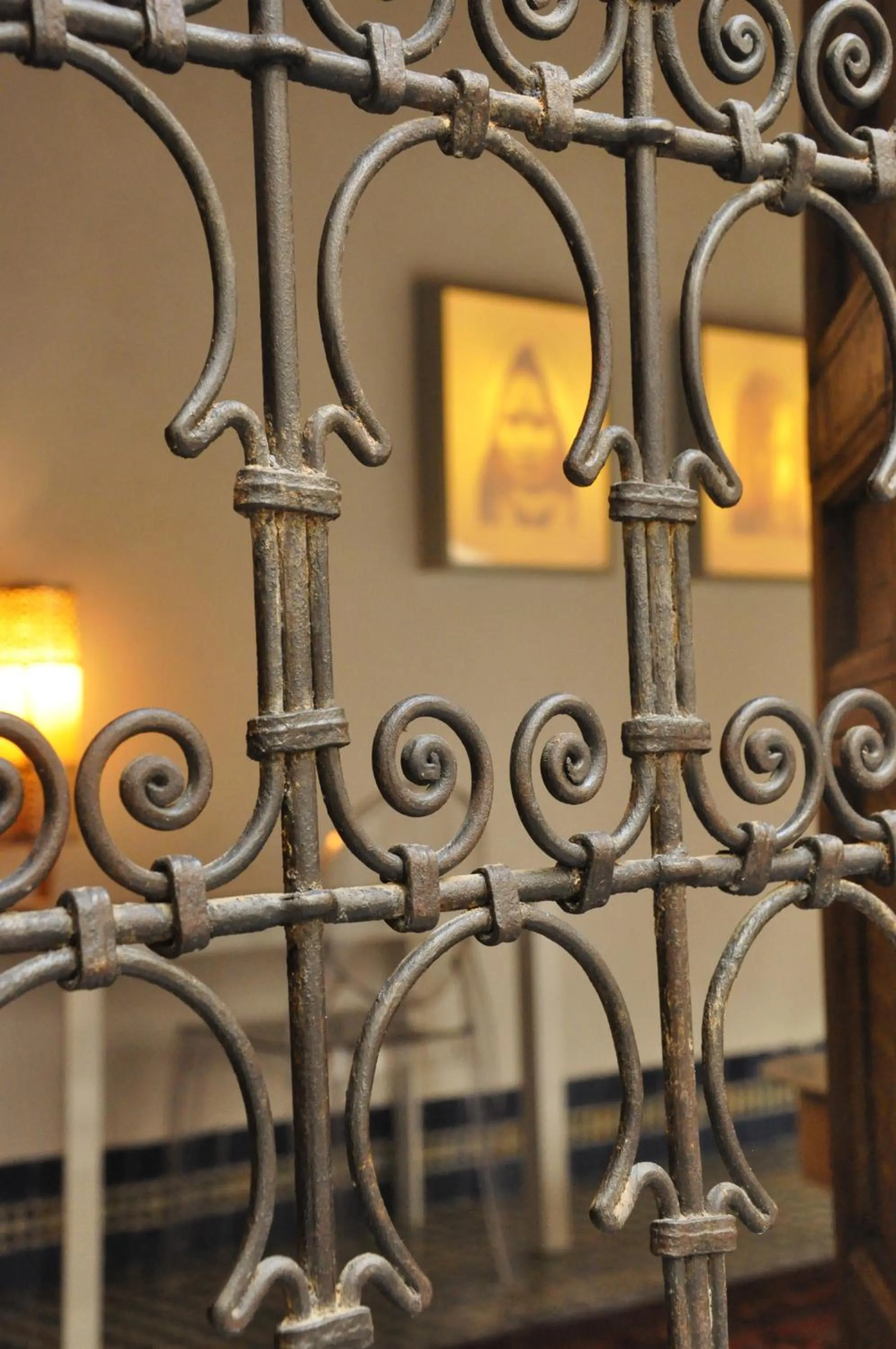 Decorative detail in Dar 7 Louyat