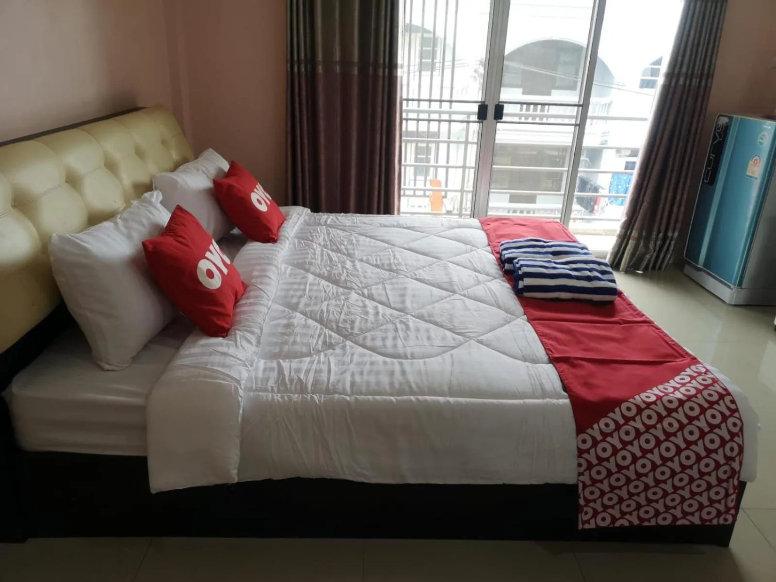 Bedroom, Bed in KJS Pattaya