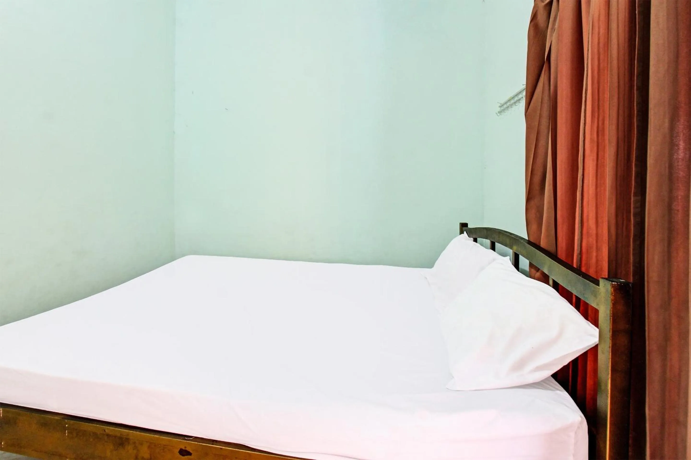 Bedroom, Bed in Hotel O Homestay Bang HajiNearLapangan Penujak ( Inen Gonggang)