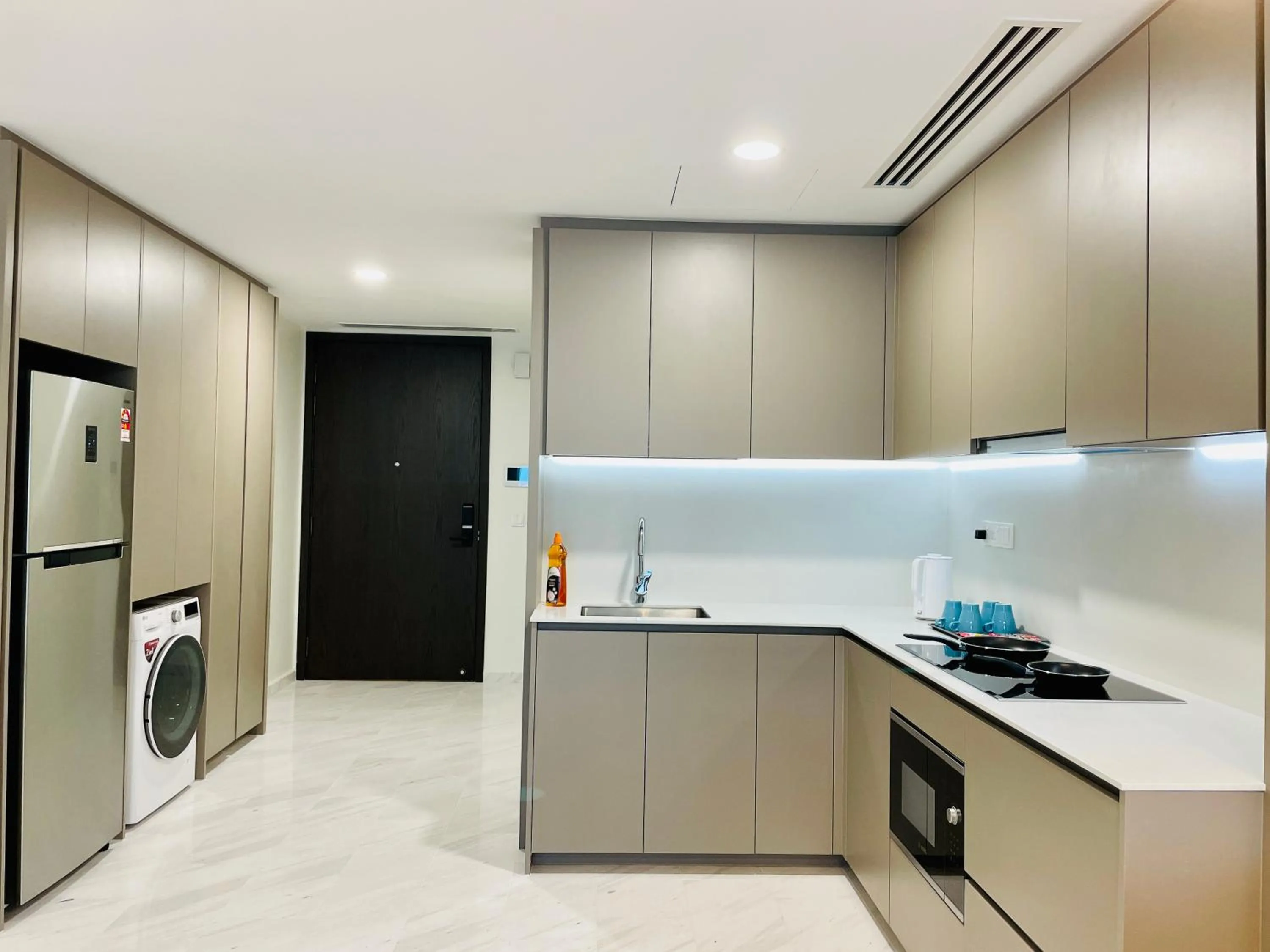 Kitchen or kitchenette in Eaton residences KLCC m@h