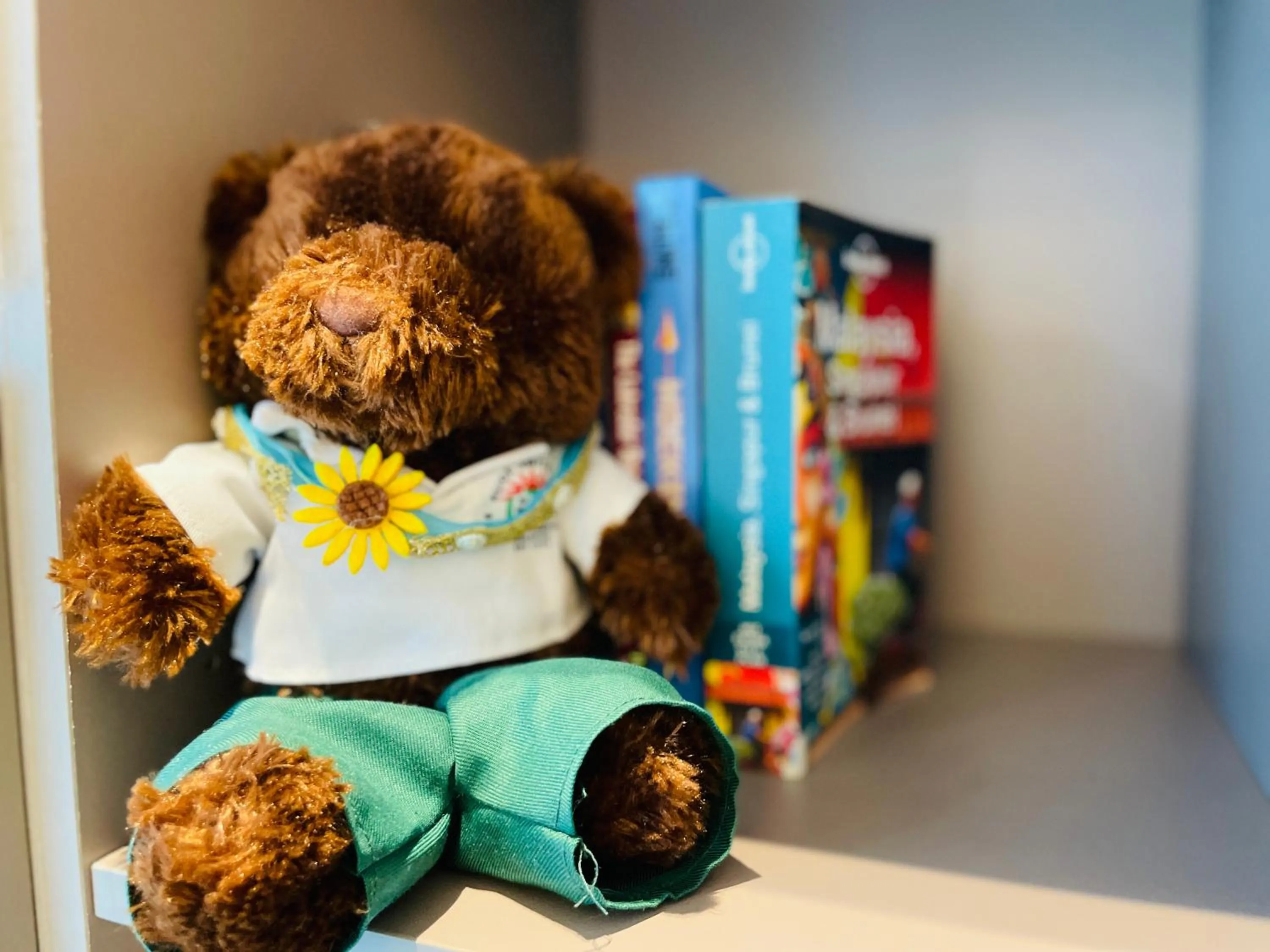 Library in Eaton residences KLCC m@h