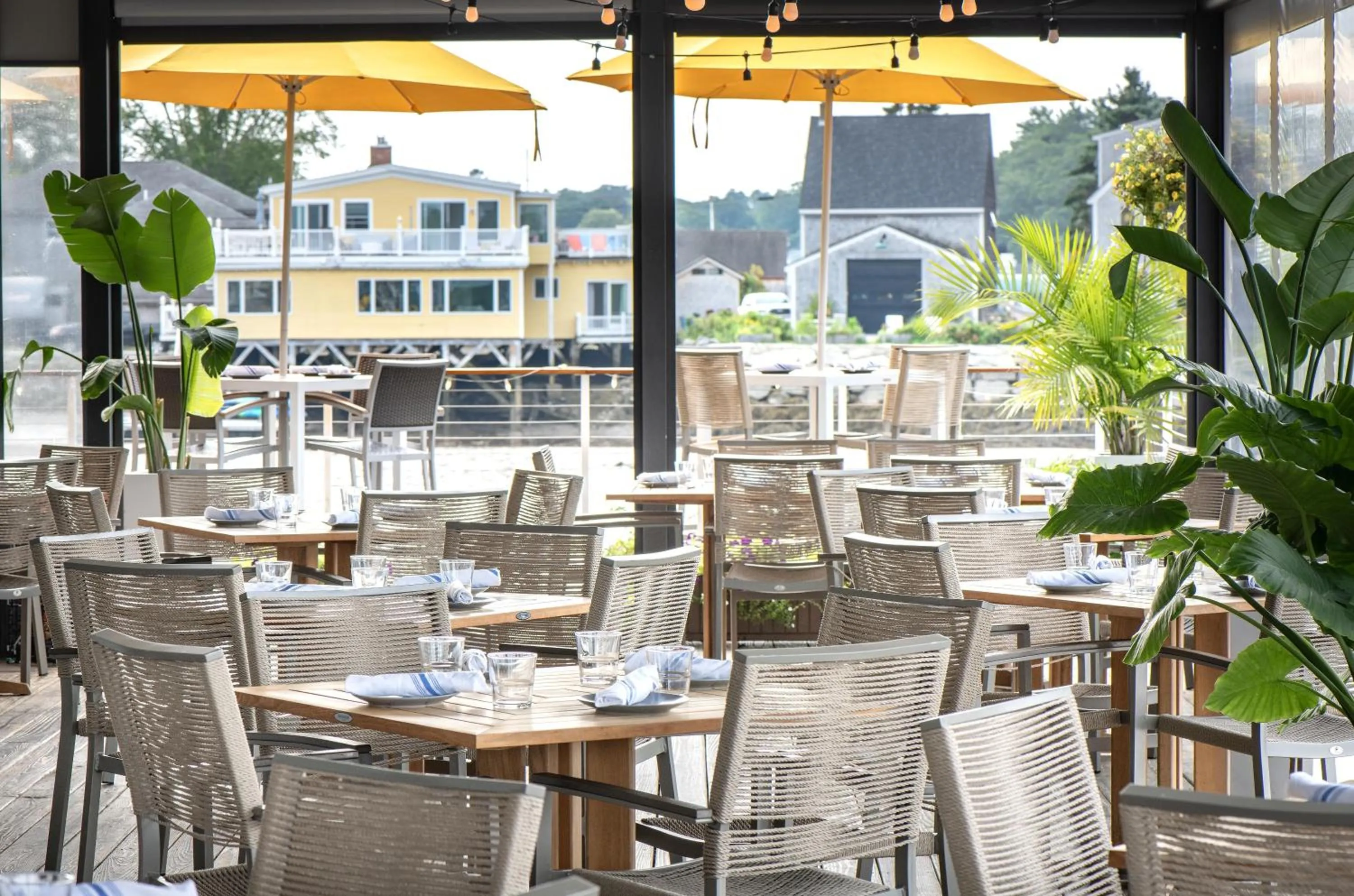 Restaurant/places to eat in The Boathouse