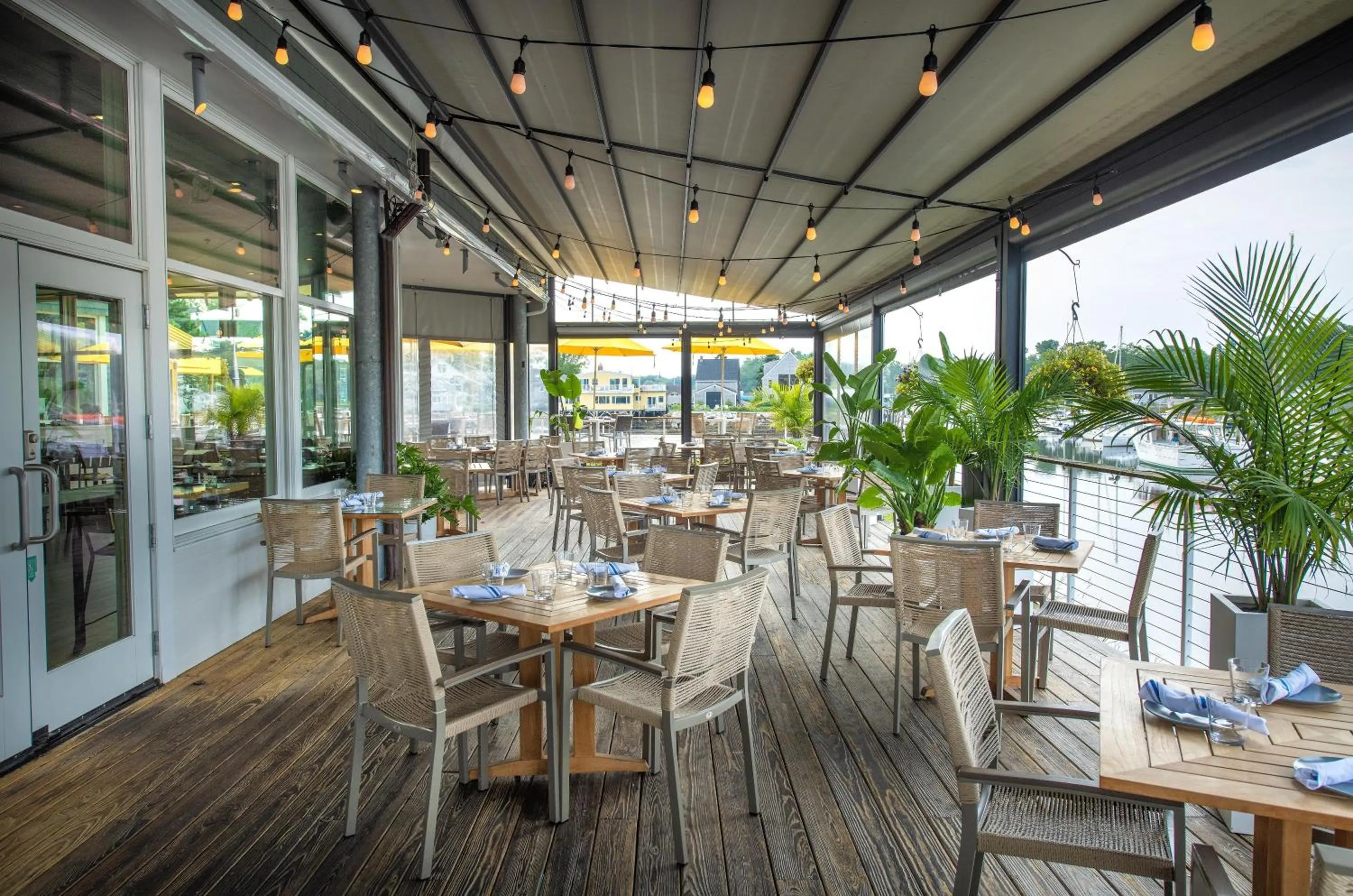 Restaurant/places to eat in The Boathouse