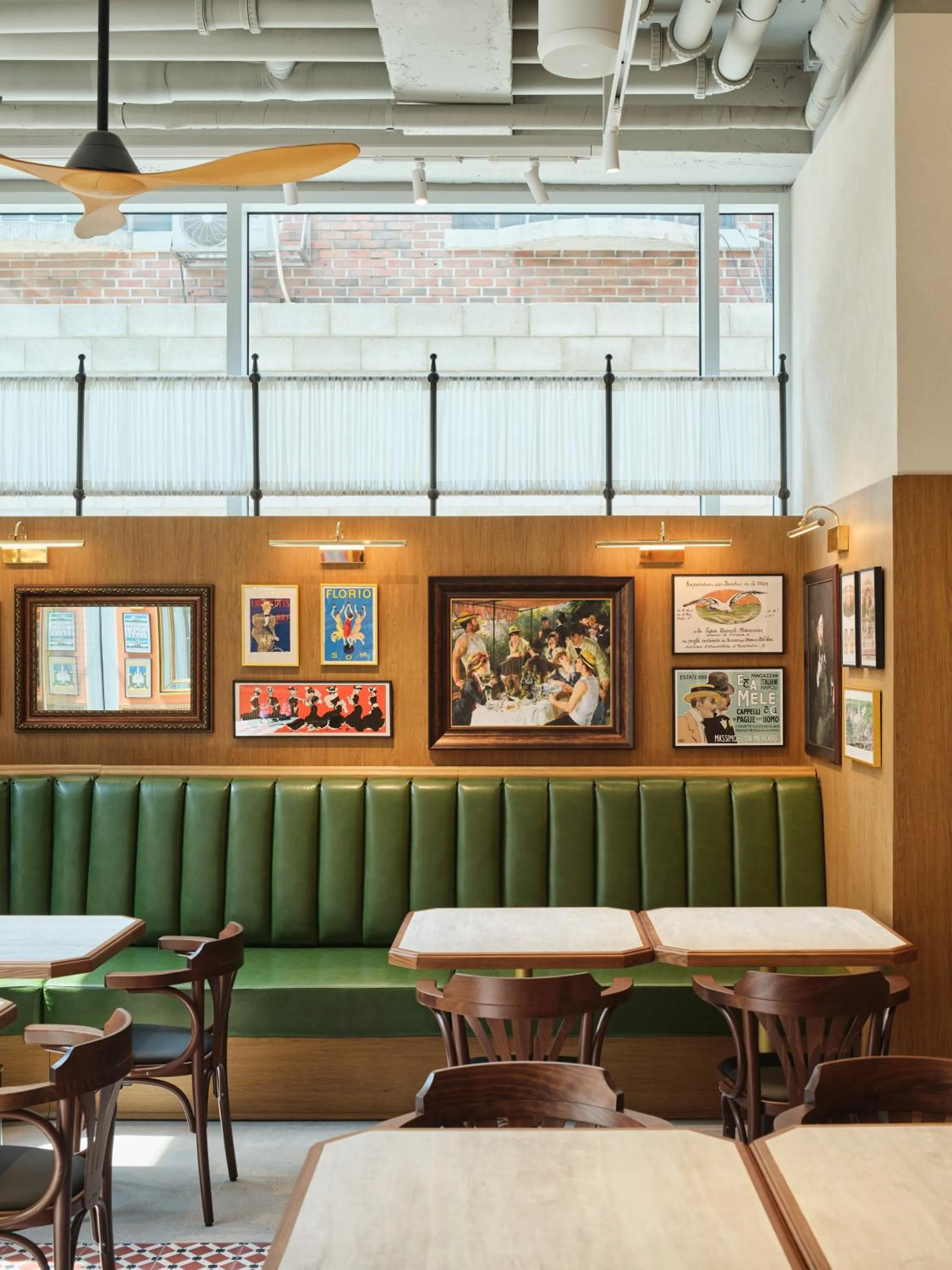 Restaurant/places to eat in Ananti at Gangnam