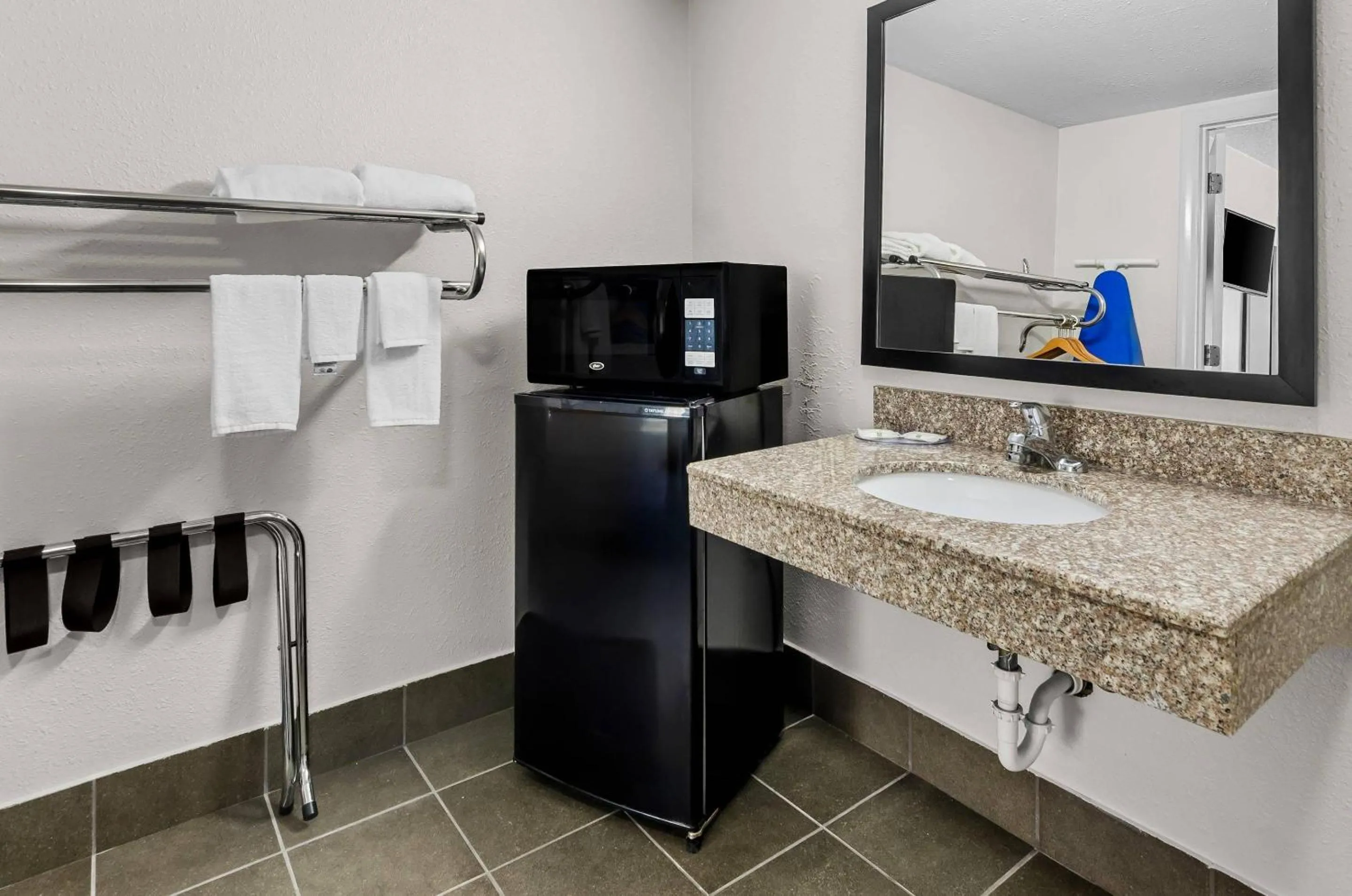 Bedroom in Quality Inn Lexington