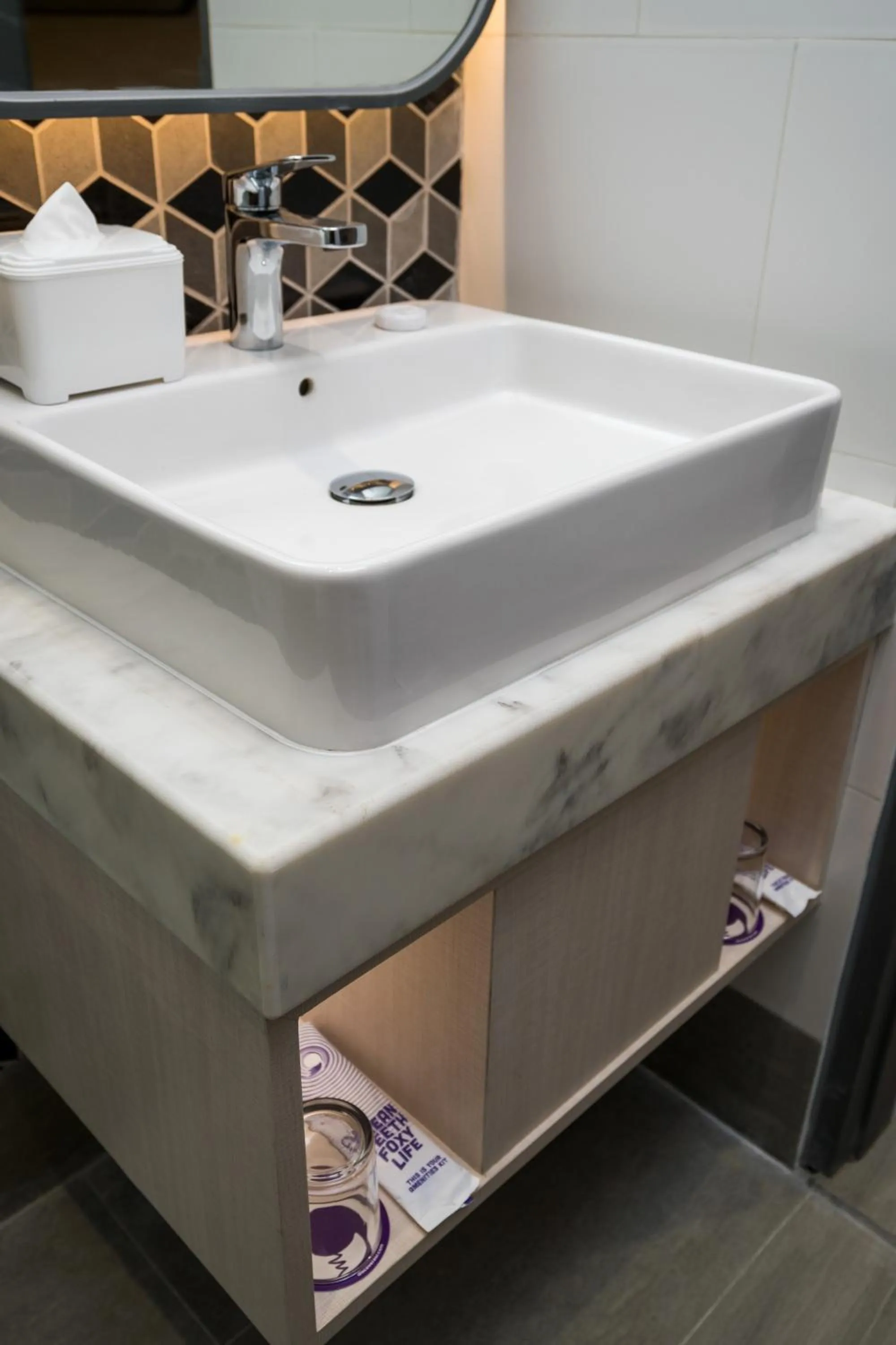 Toilet in FOX Lite Hotel Samarinda