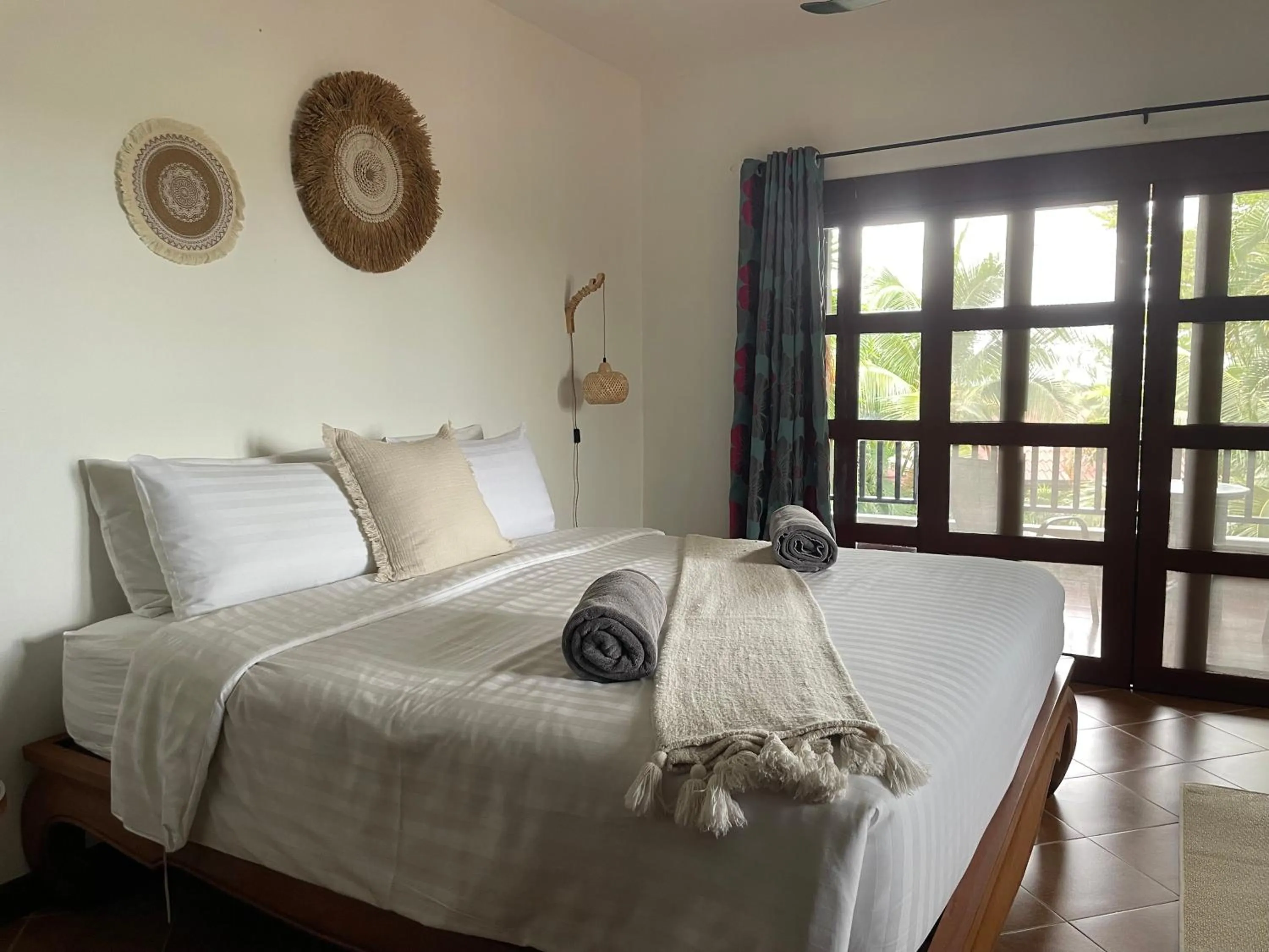 Patio, Bed in Jade cottages