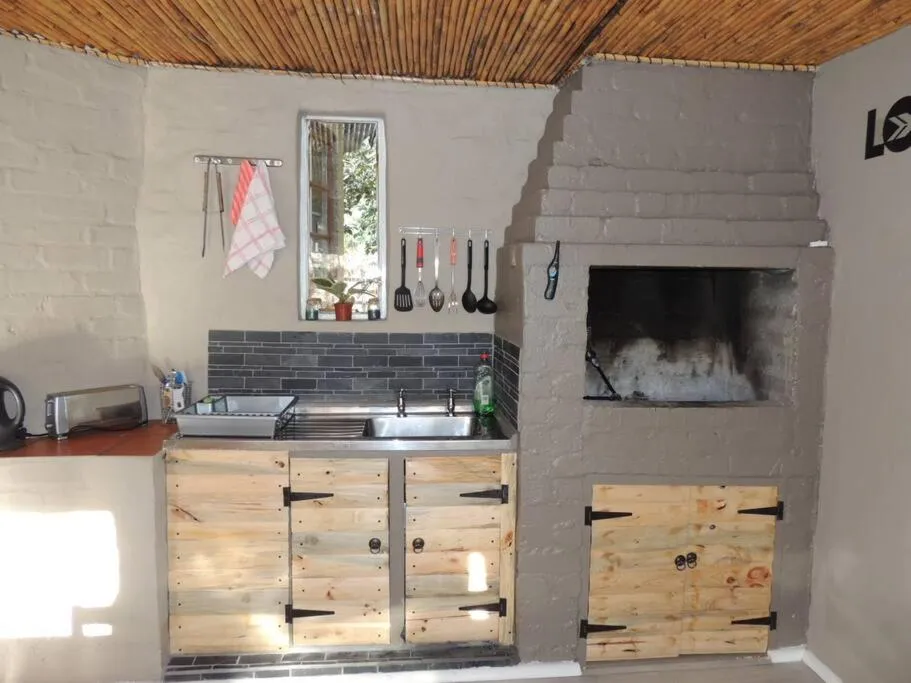 BBQ facilities in Cango Retreat Breathe