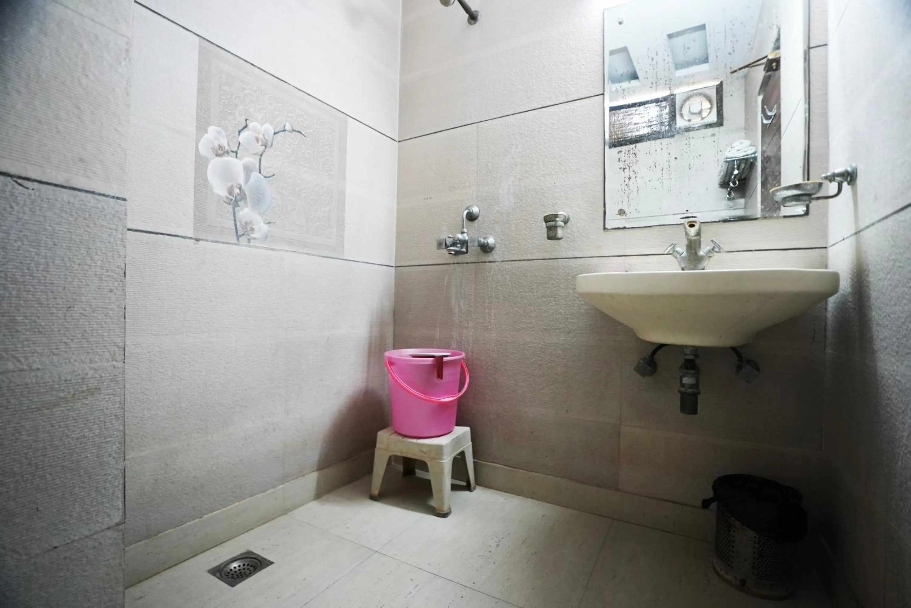 Bathroom in Hotel Classic Karol Bagh