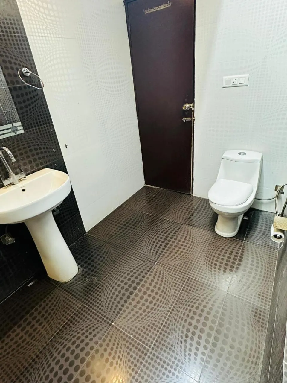 Bathroom in WEST COTTAS HOTEL -- Couples, Family, Corporate Favorite in Heart of Jalandhar
