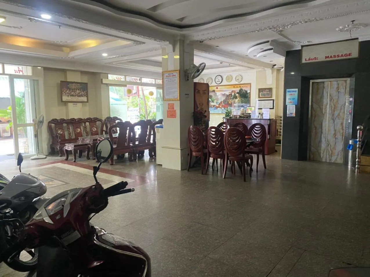 Khách Sạn Thanh Hồng