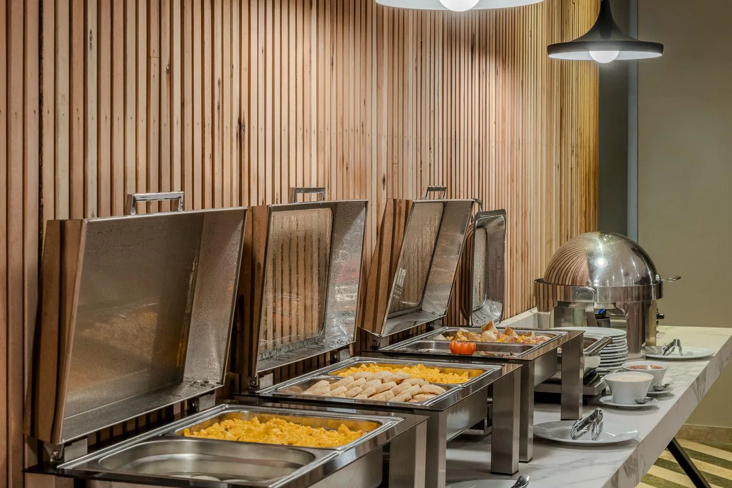 Food and drinks in Oz Hotel Cartagena