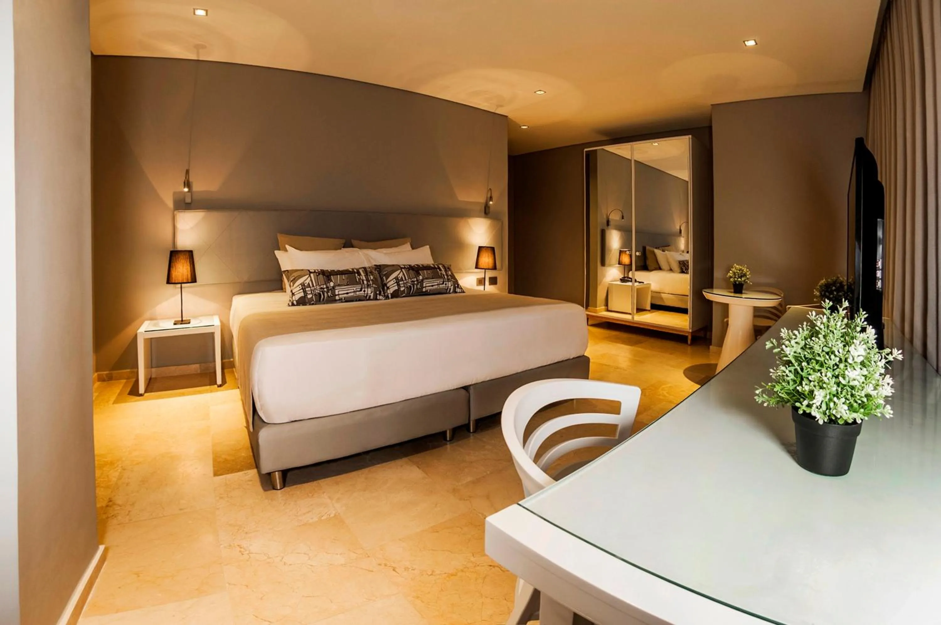 Photo of the whole room, Bed in Oz Hotel Cartagena