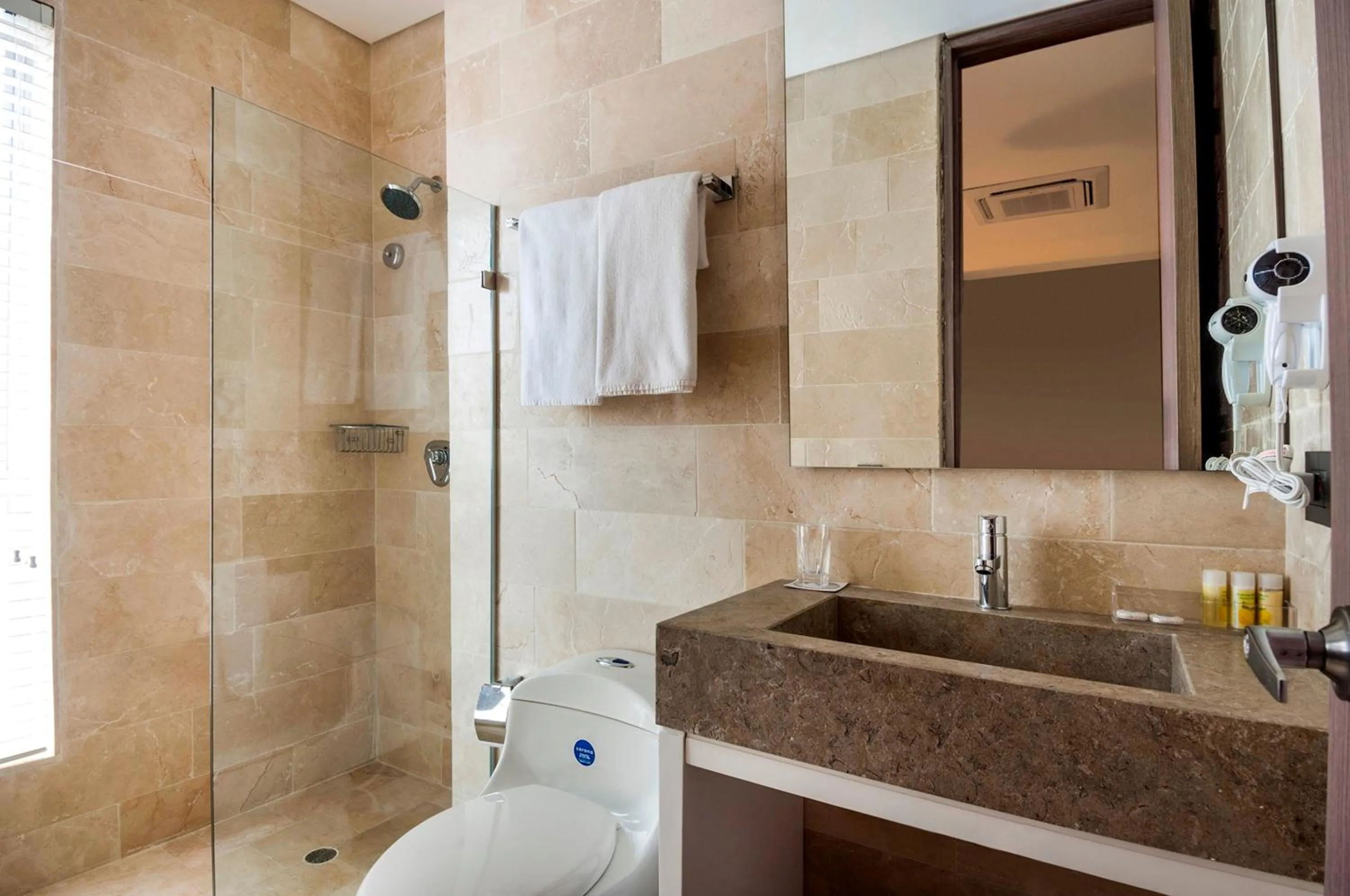 Bathroom in Oz Hotel Cartagena