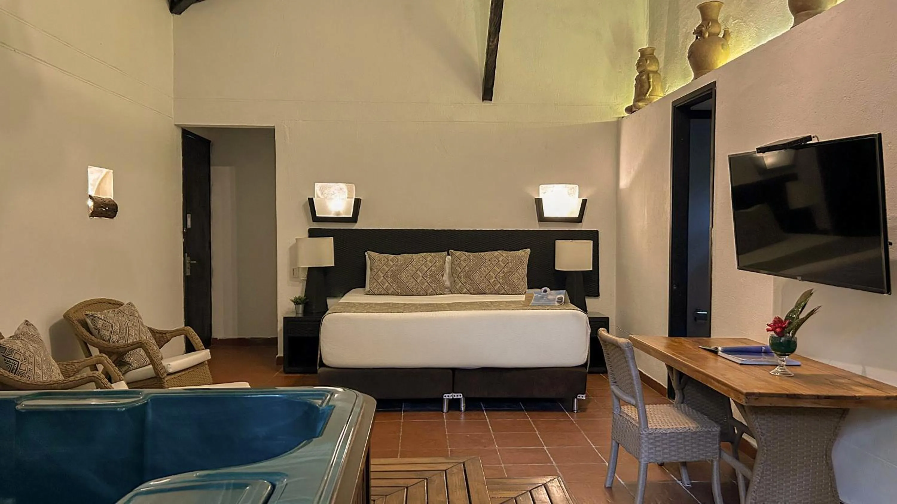 Photo of the whole room, Bed in Kantawa Hotel & Spa