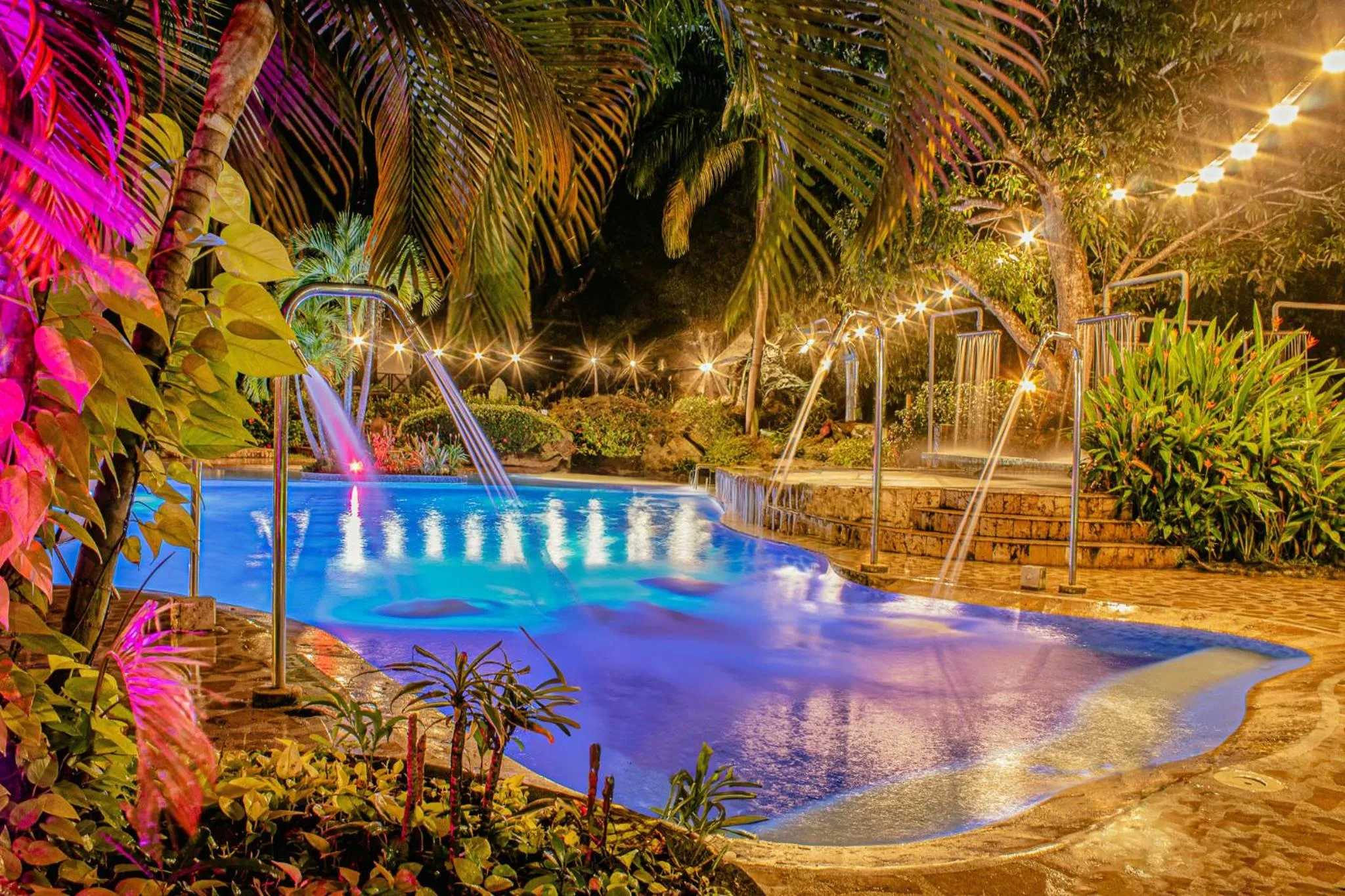 Hot Tub in Kantawa Hotel & Spa