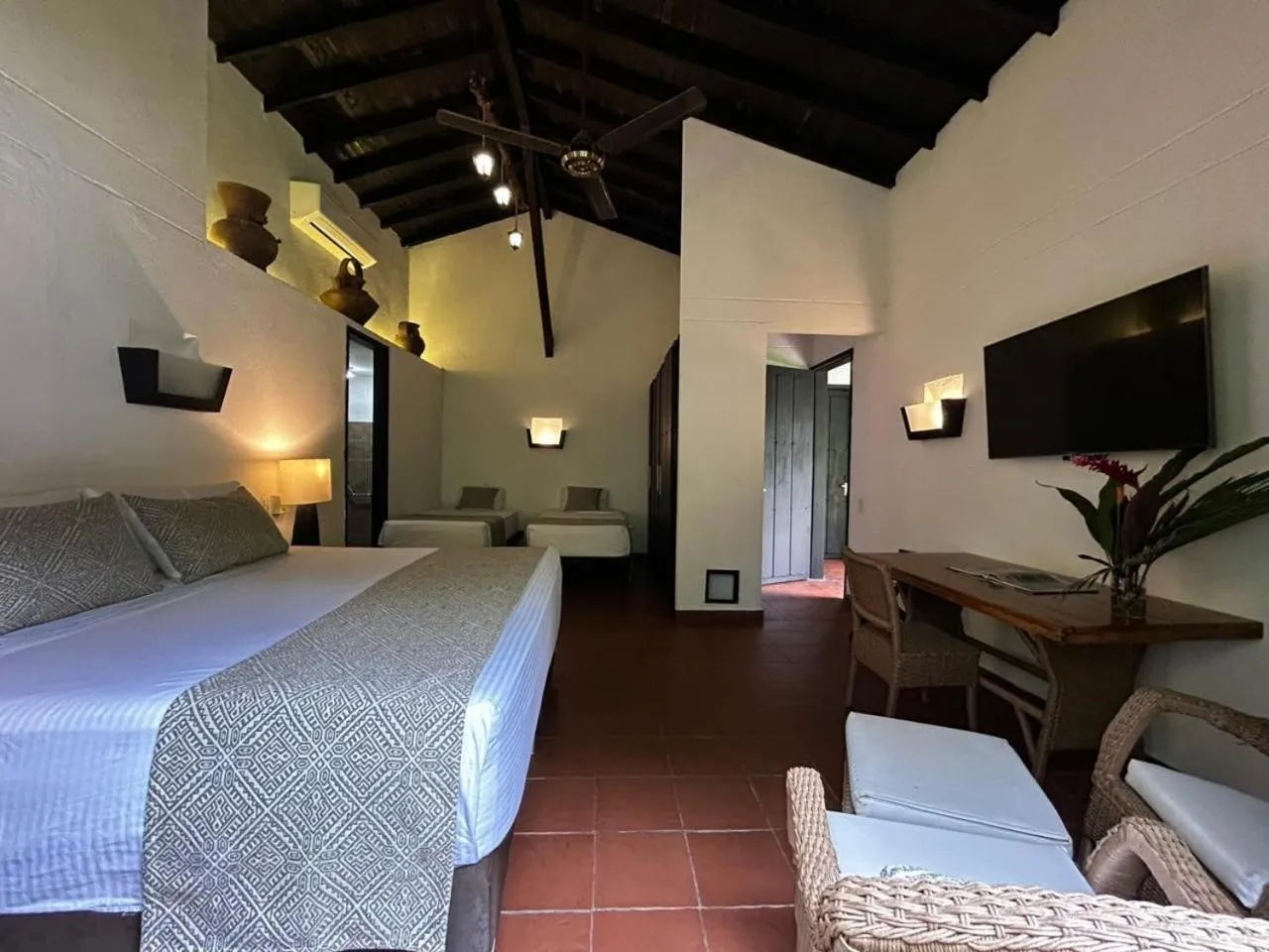 Bed in Kantawa Hotel & Spa