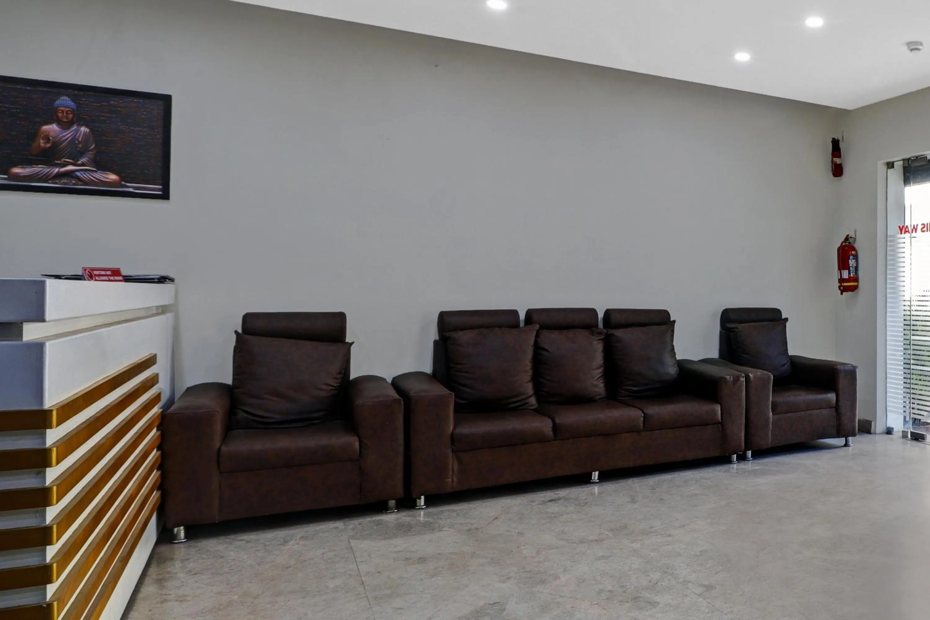 Seating area in Treebo Blueberry Inn