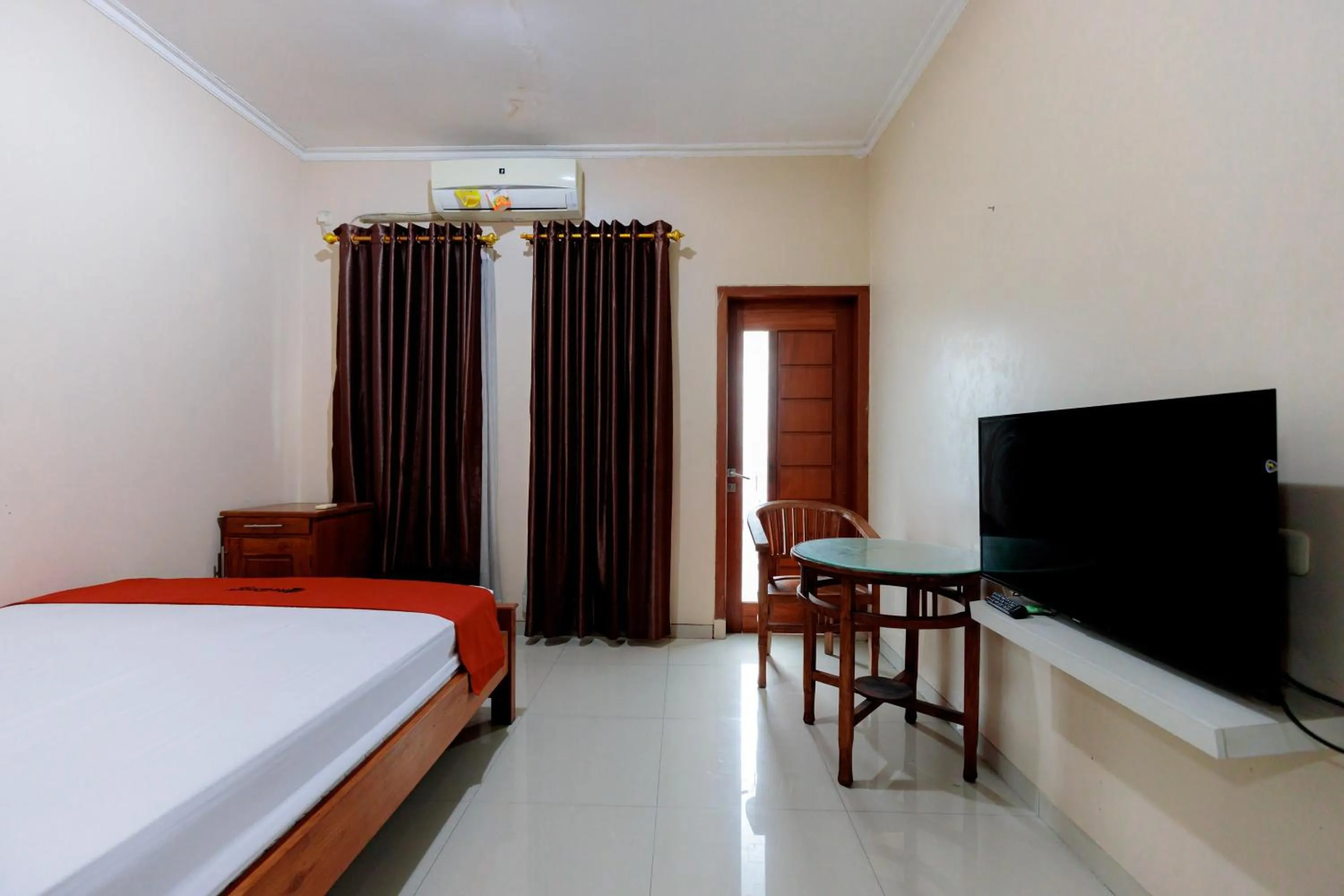 Bed in SUPER OYO Collection O 91726 Alif Ab11 Syariah