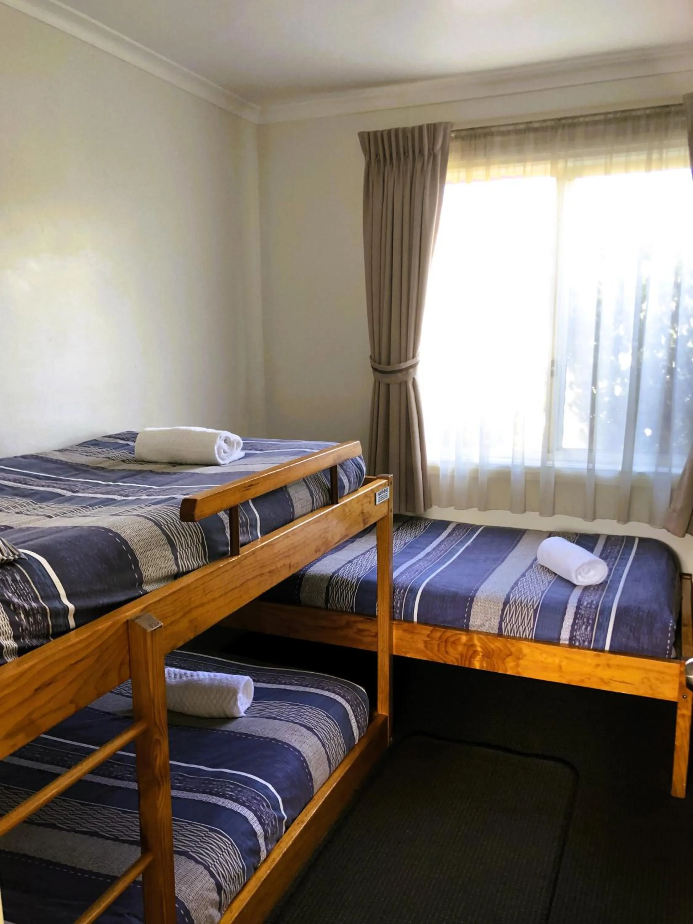 Bed in BIG4 Middleton Beach Holiday Park