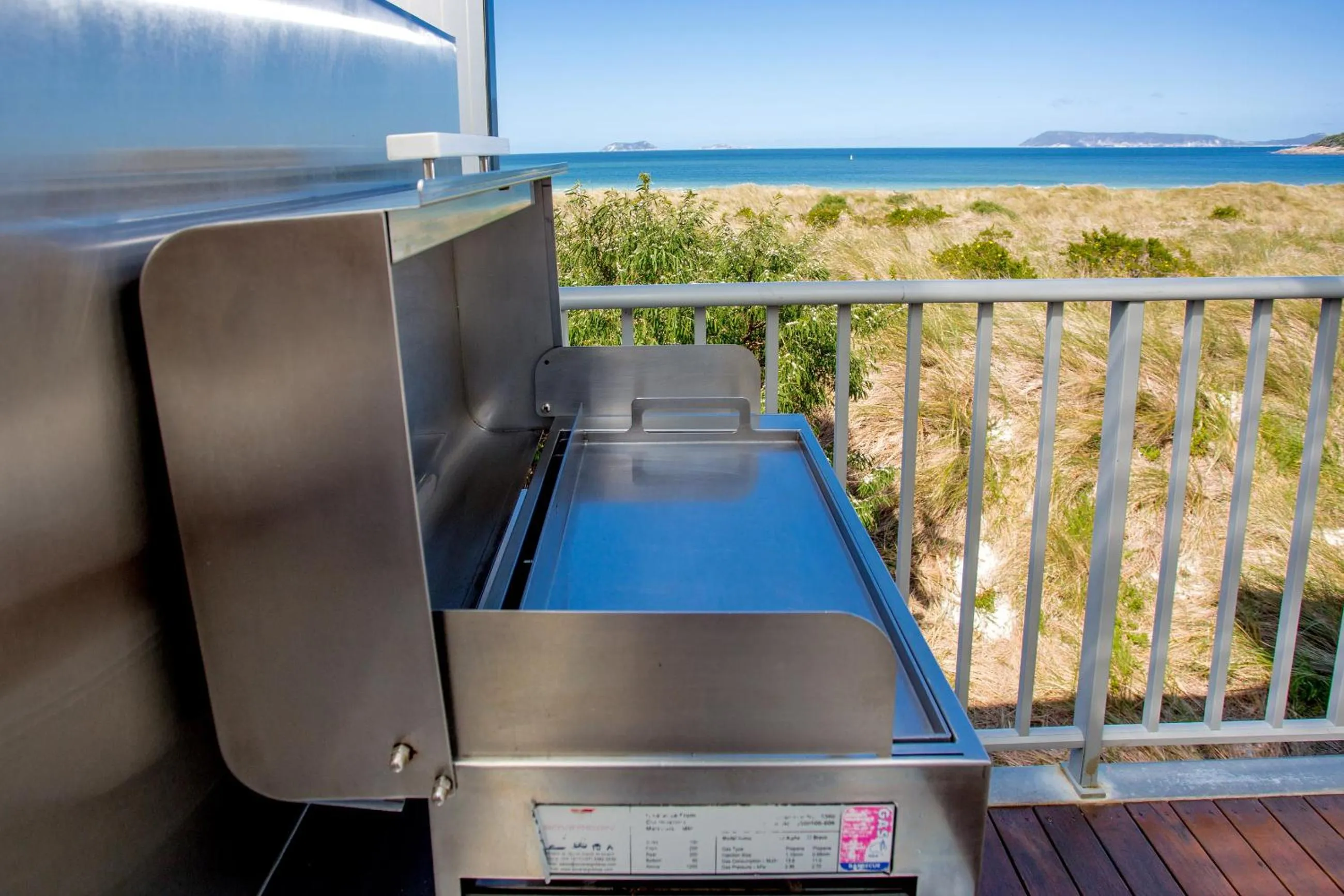 BBQ facilities in BIG4 Middleton Beach Holiday Park