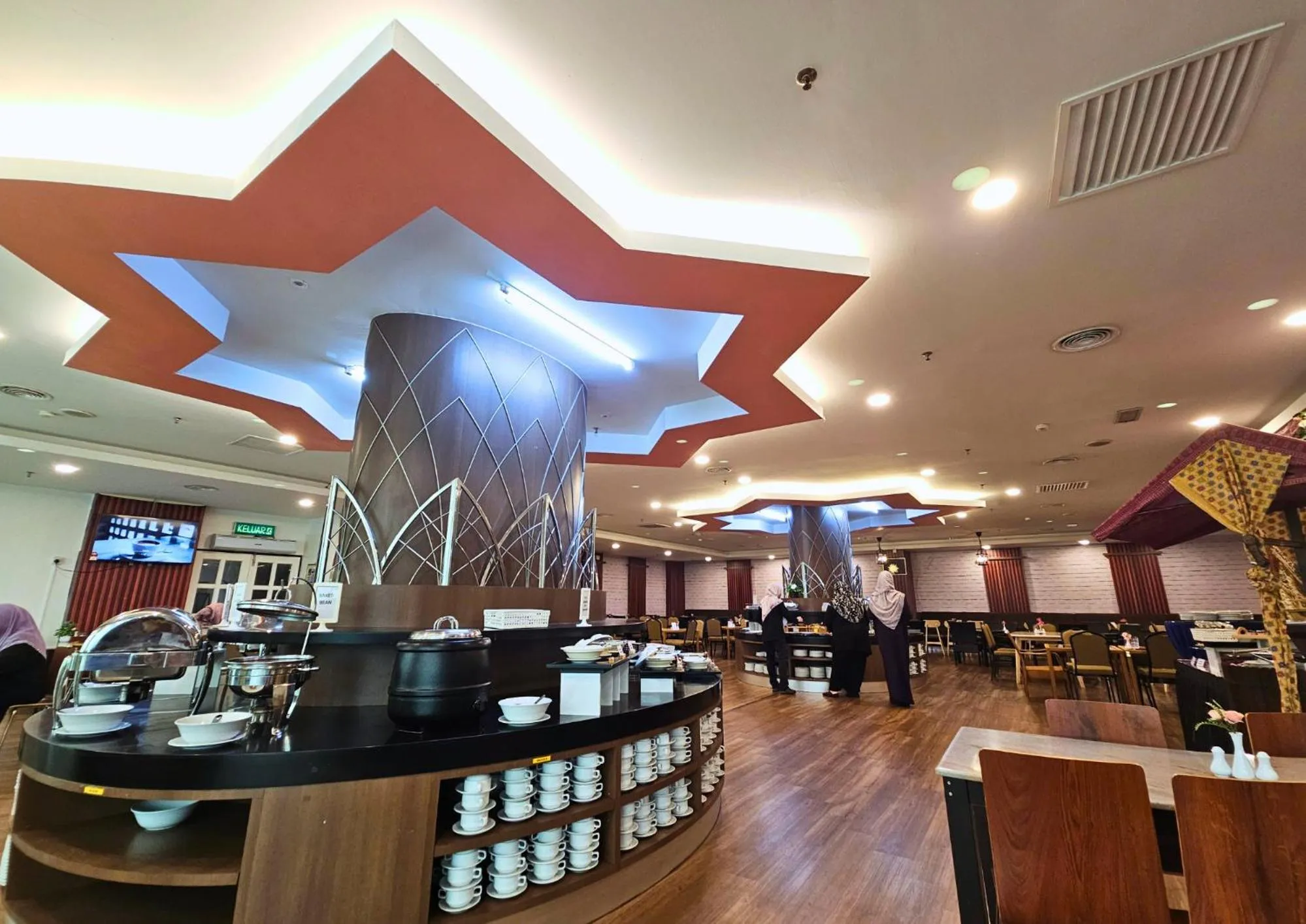Restaurant/places to eat in Hotel Taiping Perdana