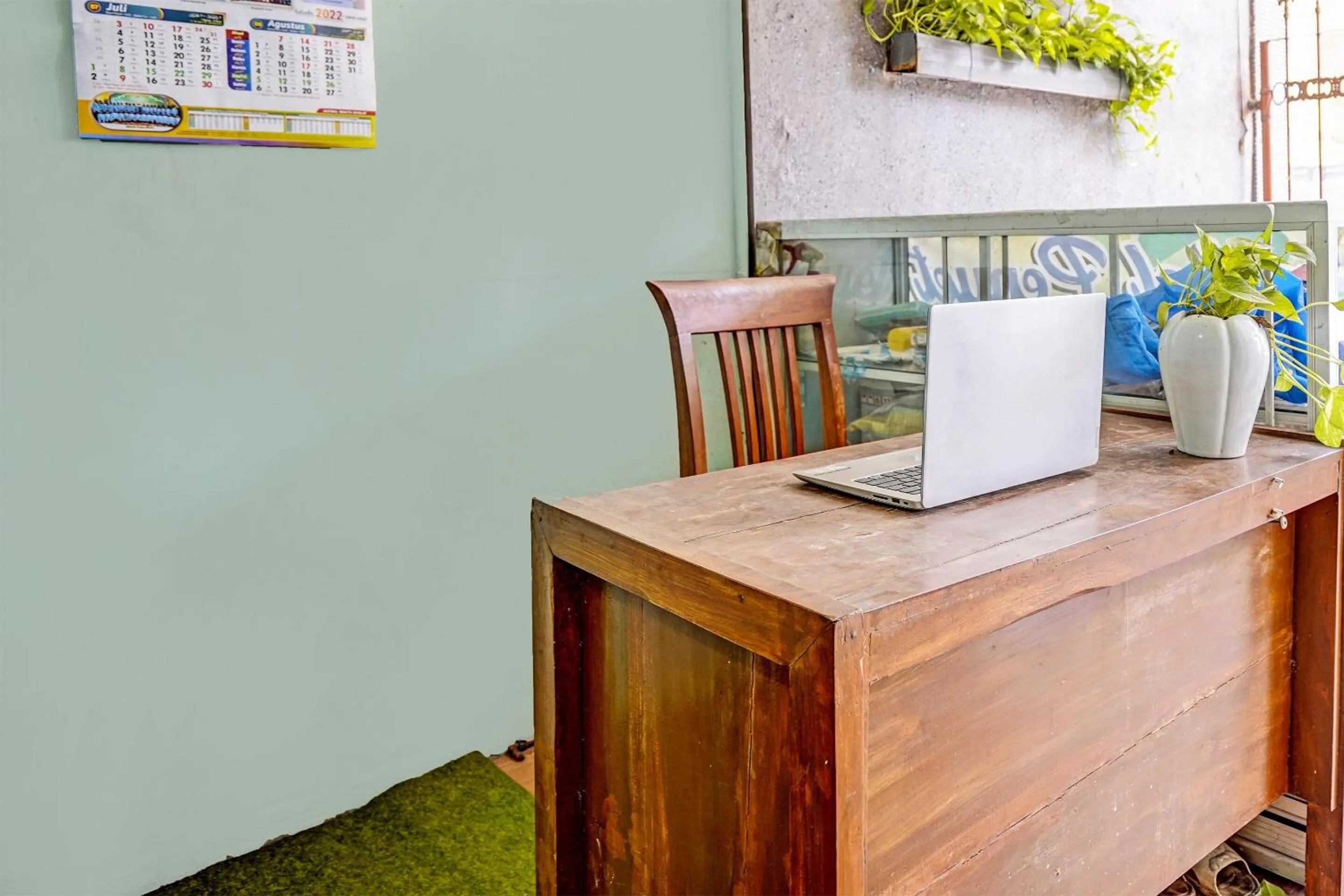 Lobby or reception in SPOT ON 91716 Kost Yy Syariah