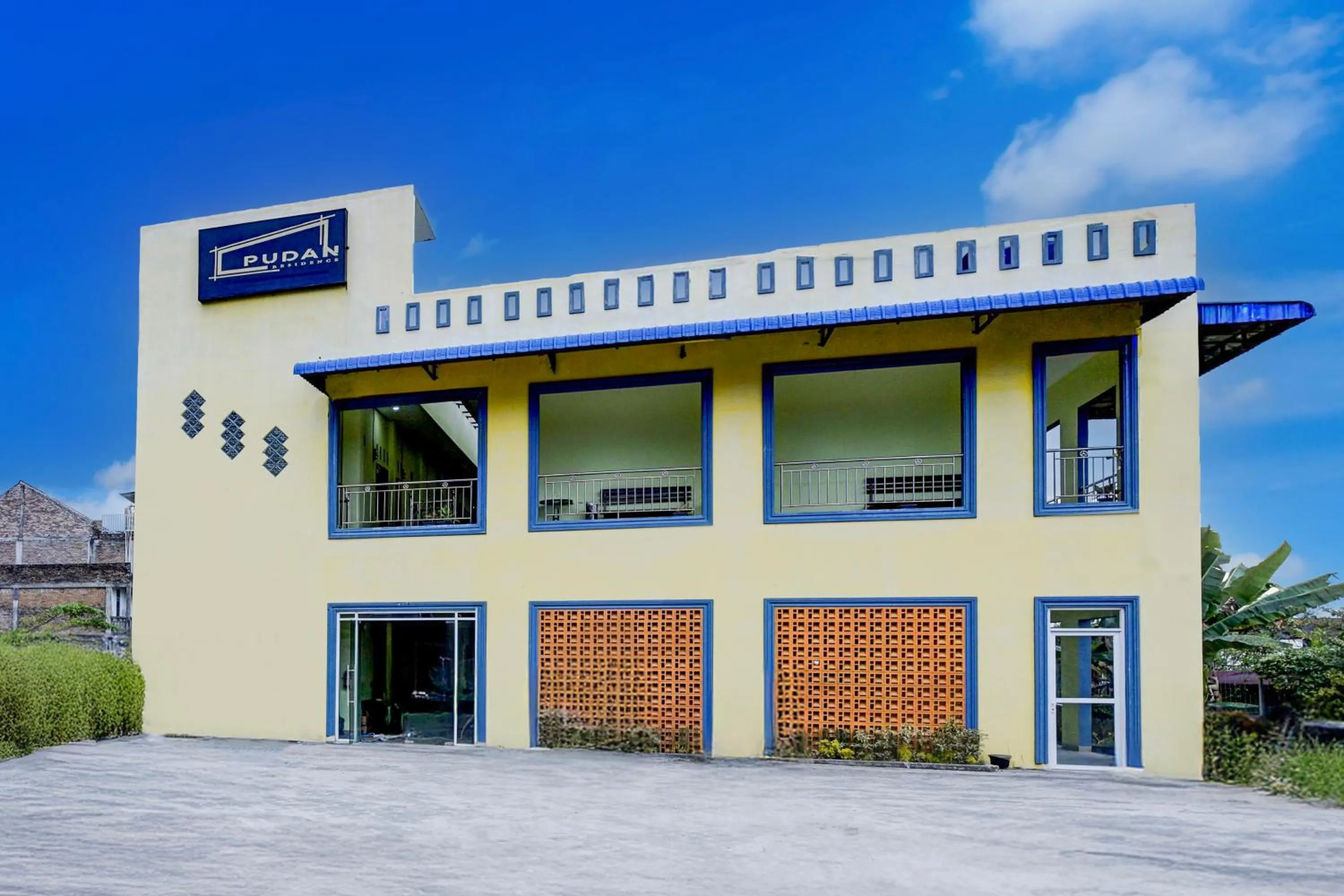 Property building in Hotel O Balige City Near Tugu Juara Monang