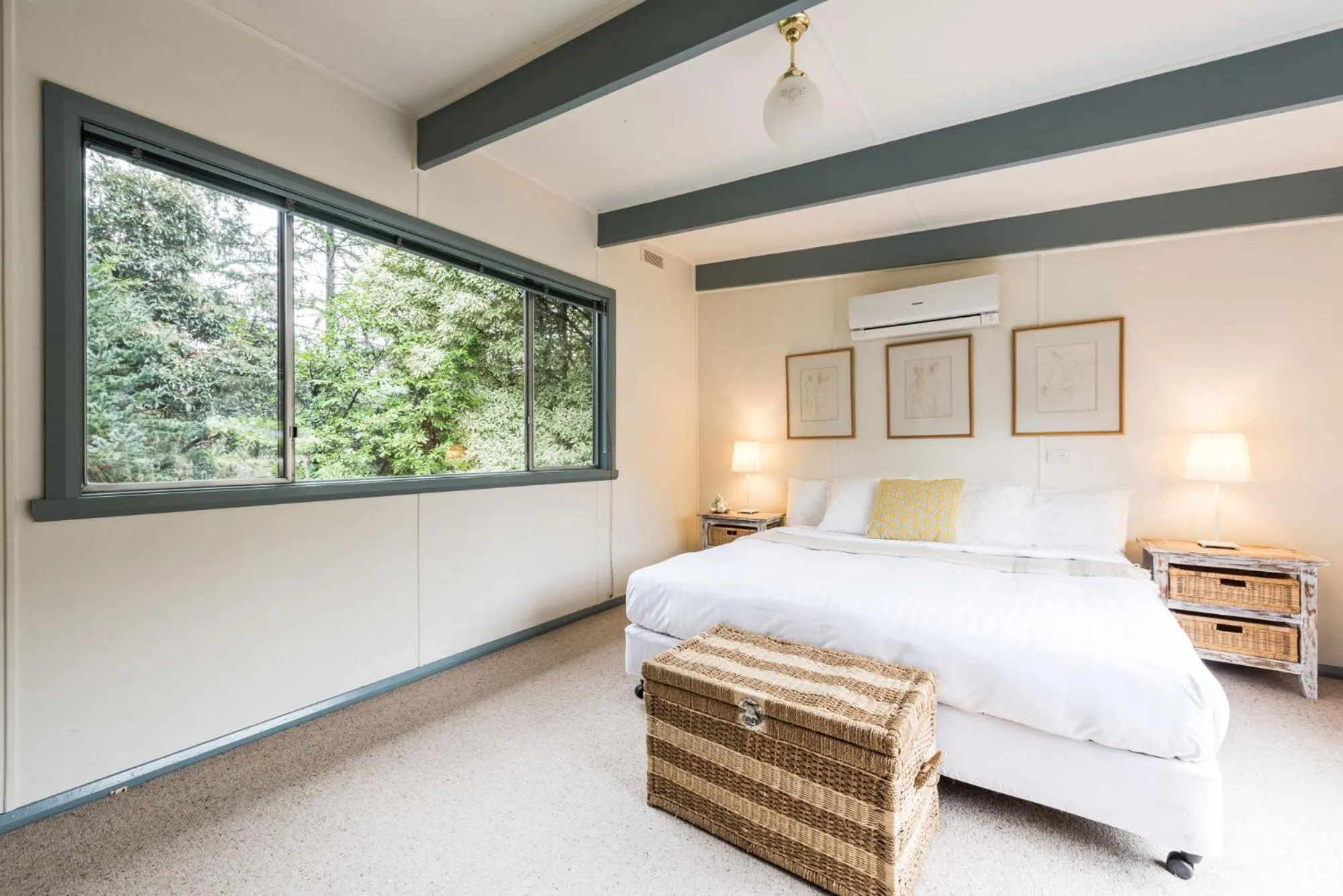 Bed in Panorama Retreat & Resort