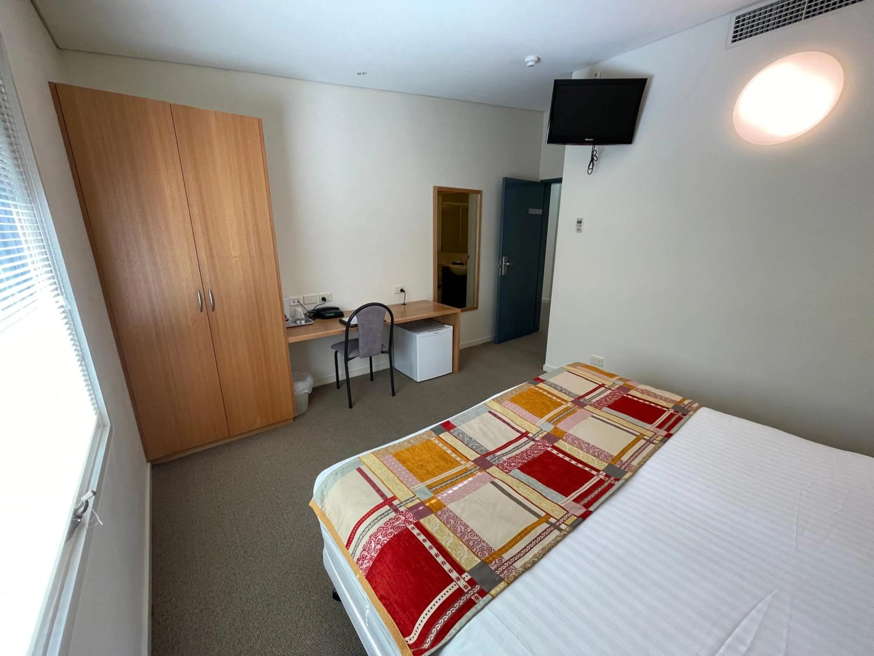 TV and multimedia, Bed in Panorama Retreat & Resort