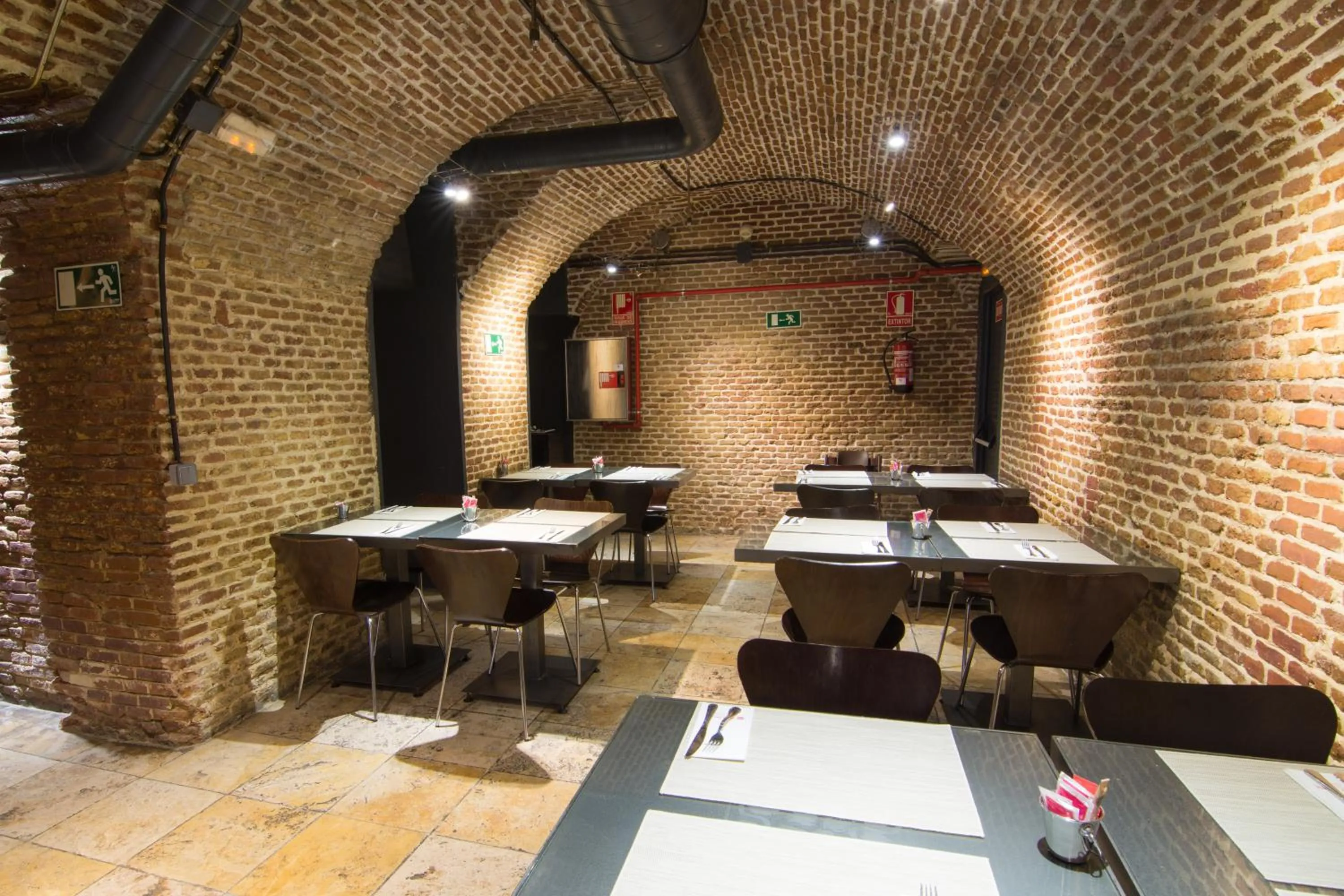 Property building in Petit Palace Arenal