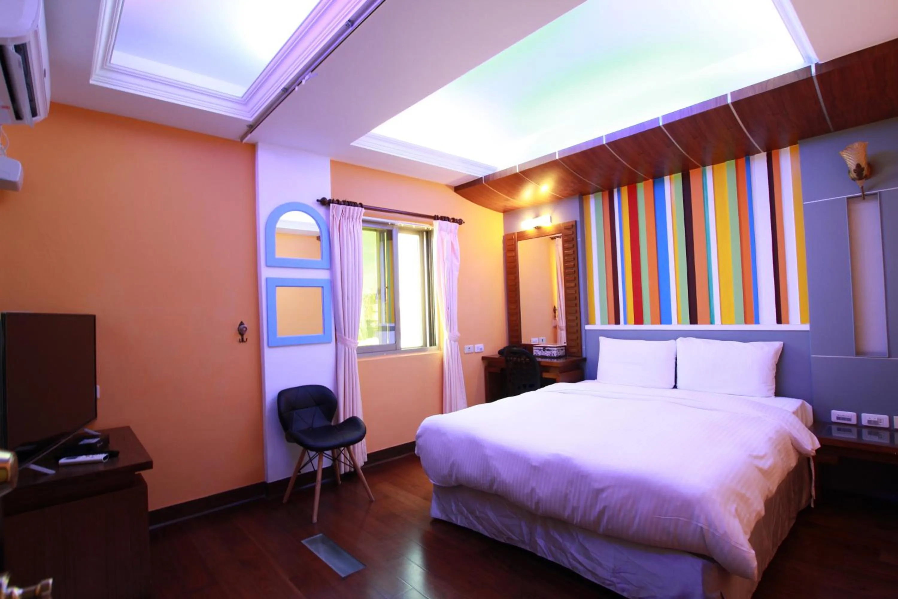 Photo of the whole room, Bed in Seashell Bay 墾丁貝殼灣