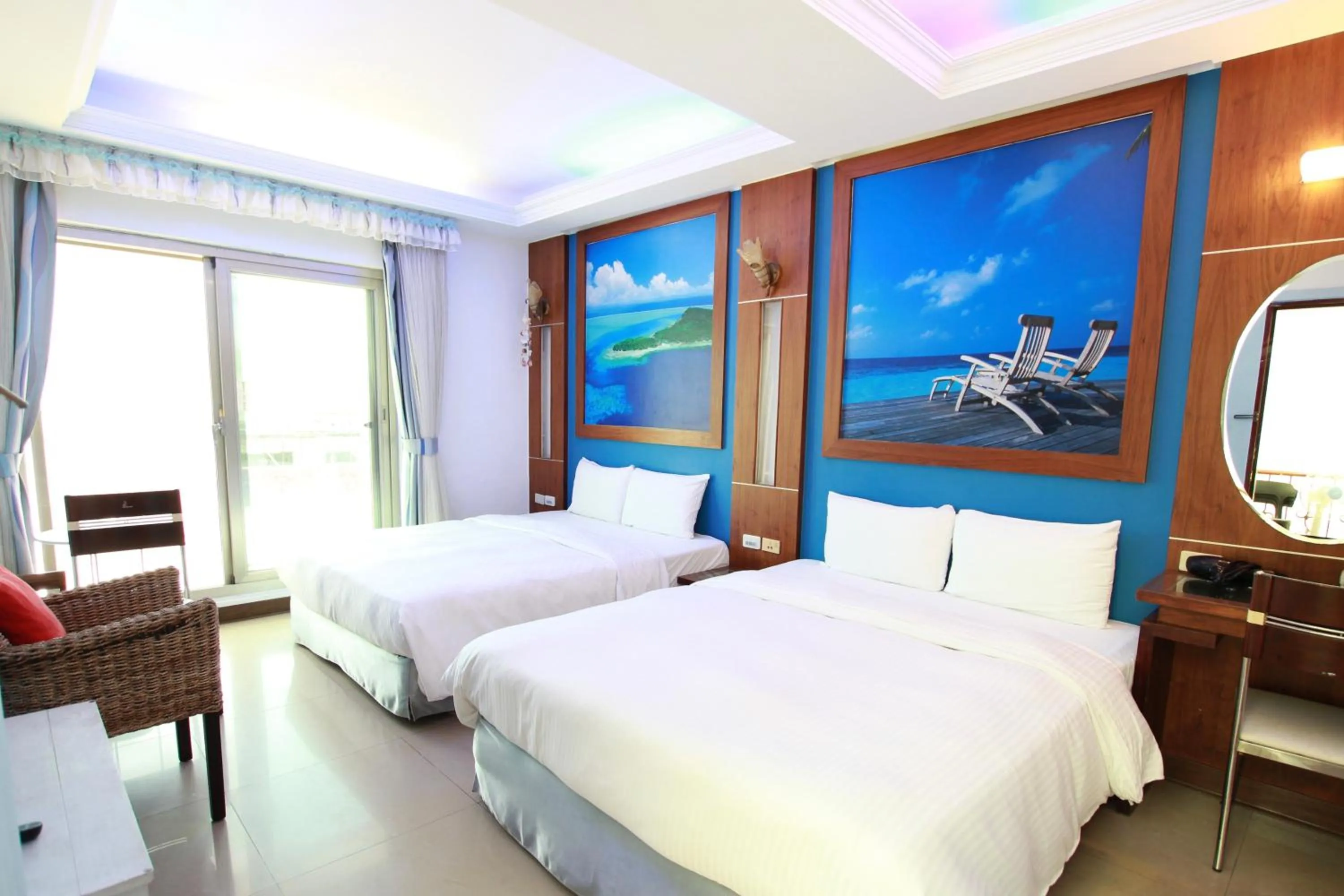 Bed in Seashell Bay 墾丁貝殼灣